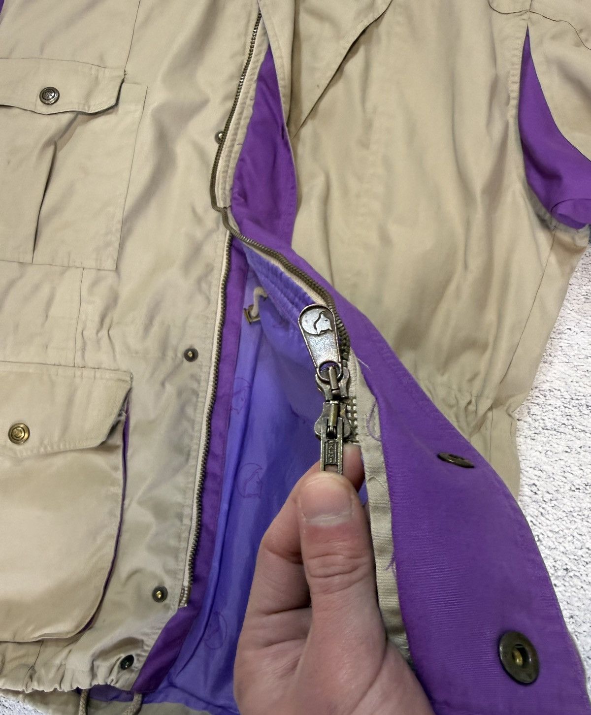 Fjallraven Vintage Fjallraven Hiker Jacket L Parka Hooded Gorpcore 90s Size US L / EU 52-54 / 3 - 15 Thumbnail