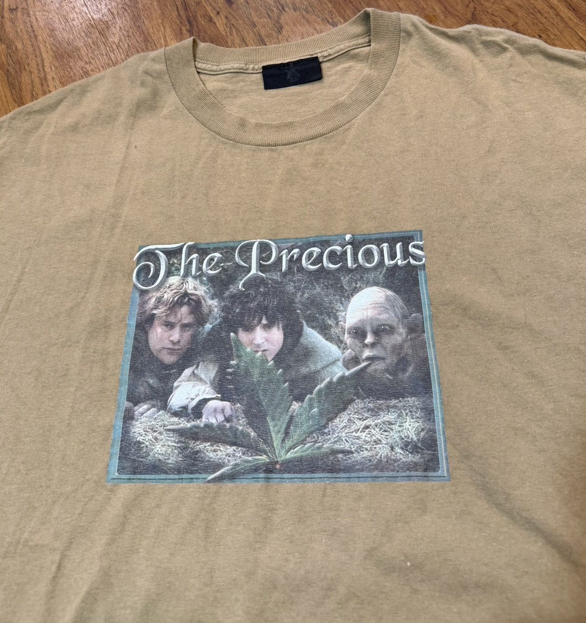 Other Vintage 90’s Serial Killer Shirt Lord Of The Rings Weed Tee Size US XL / EU 56 / 4 - 1 Thumbnail