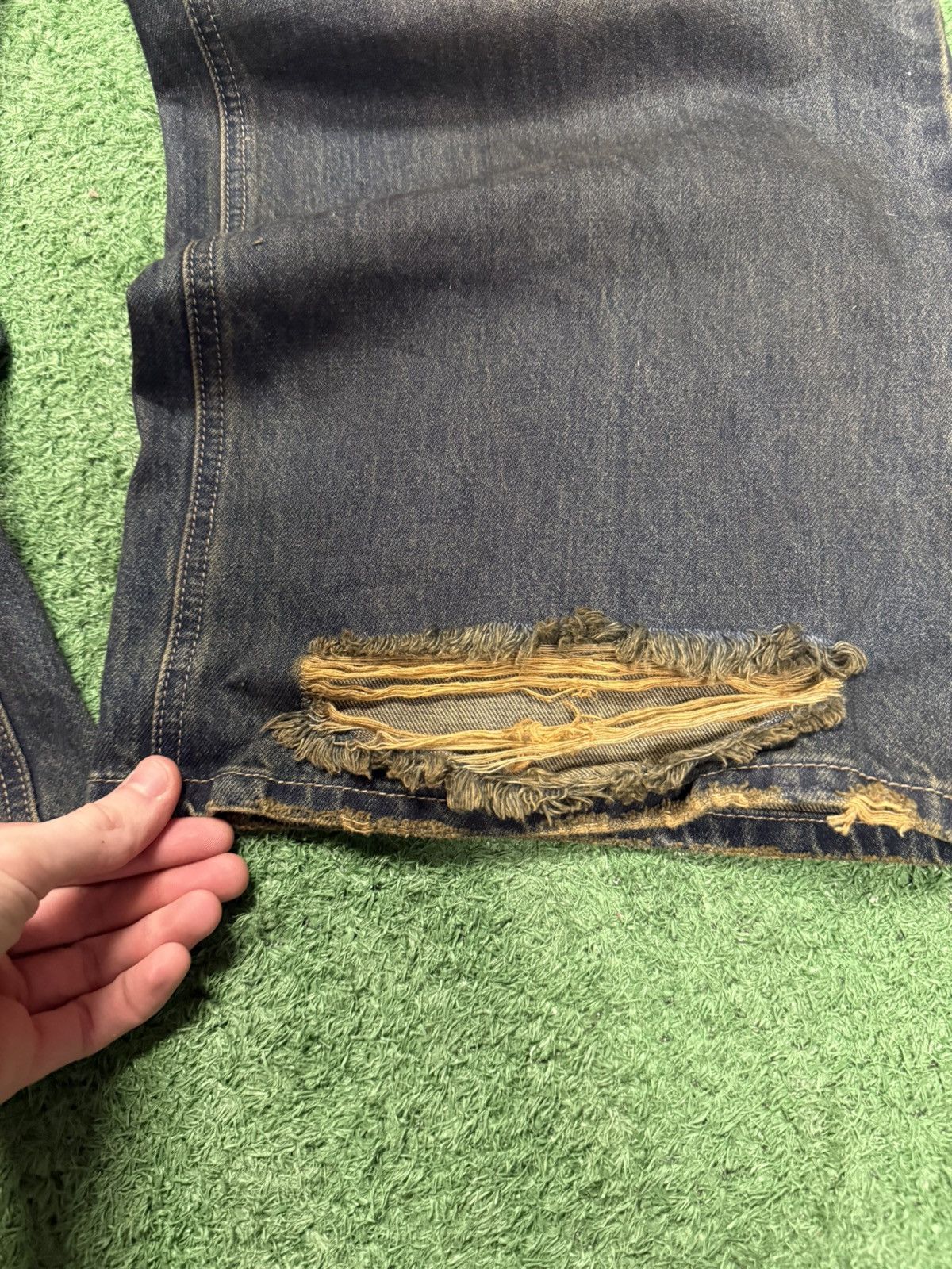 Vale Vale thrashed denim sized 30 Size US 30 / EU 46 - 3 Thumbnail