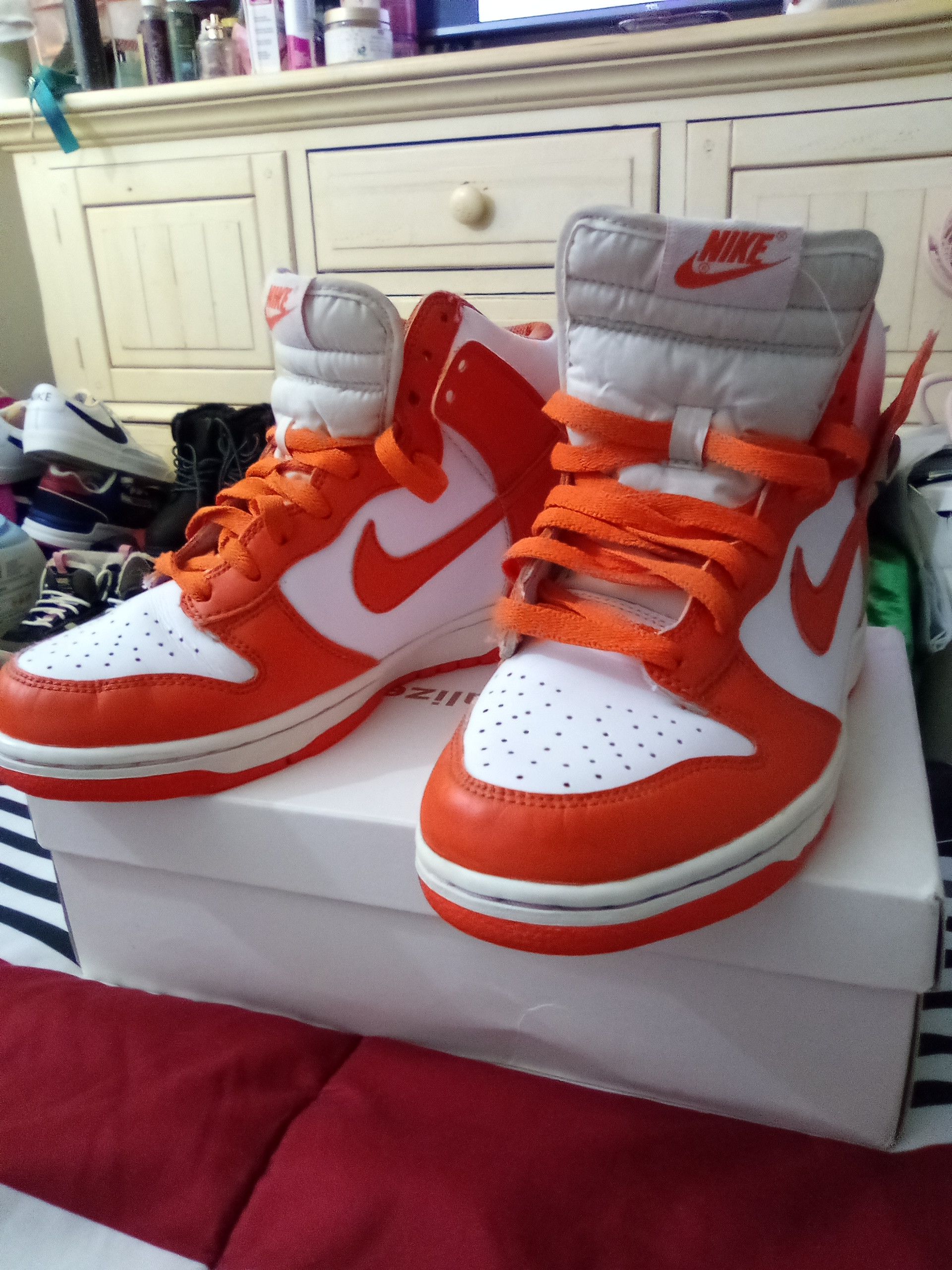 Nike Nike shoes Size US 6.5 / EU 39-40 - 1 Preview