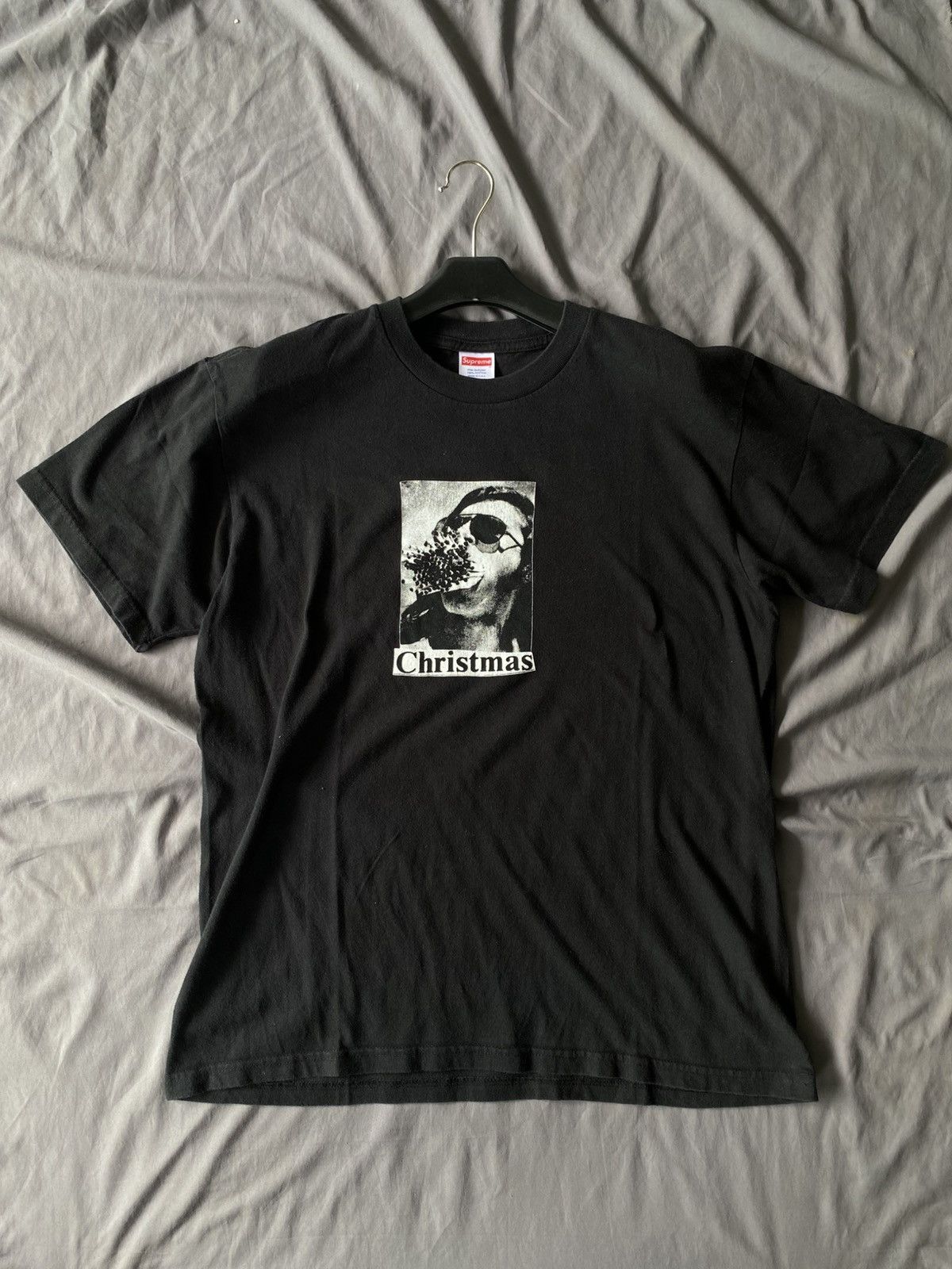 Supreme Supreme Cigarette Christmas FW22 tee Size US M / EU 48-50 / 2 - 1 Thumbnail