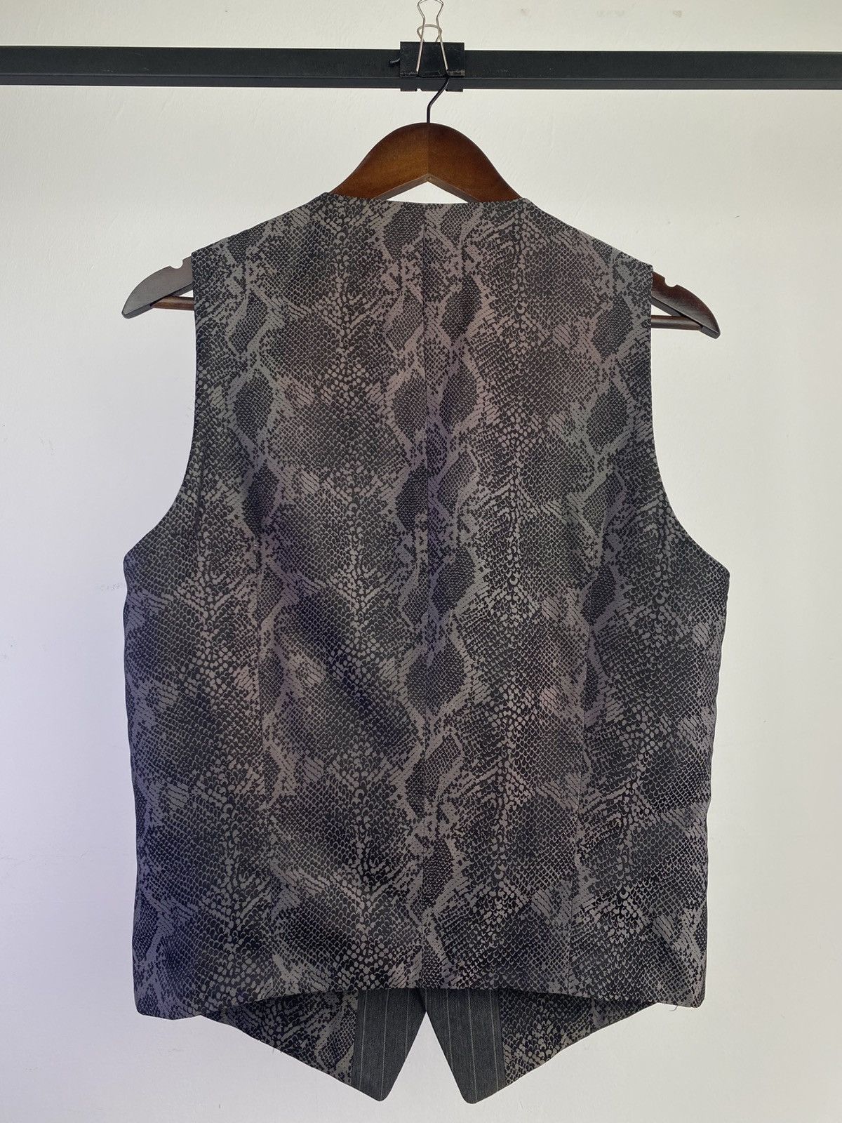 Shellac Shellac Avant-garde Snake Print Back Panel Vest Japan Size US M / EU 48-50 / 2 - 2 Thumbnail