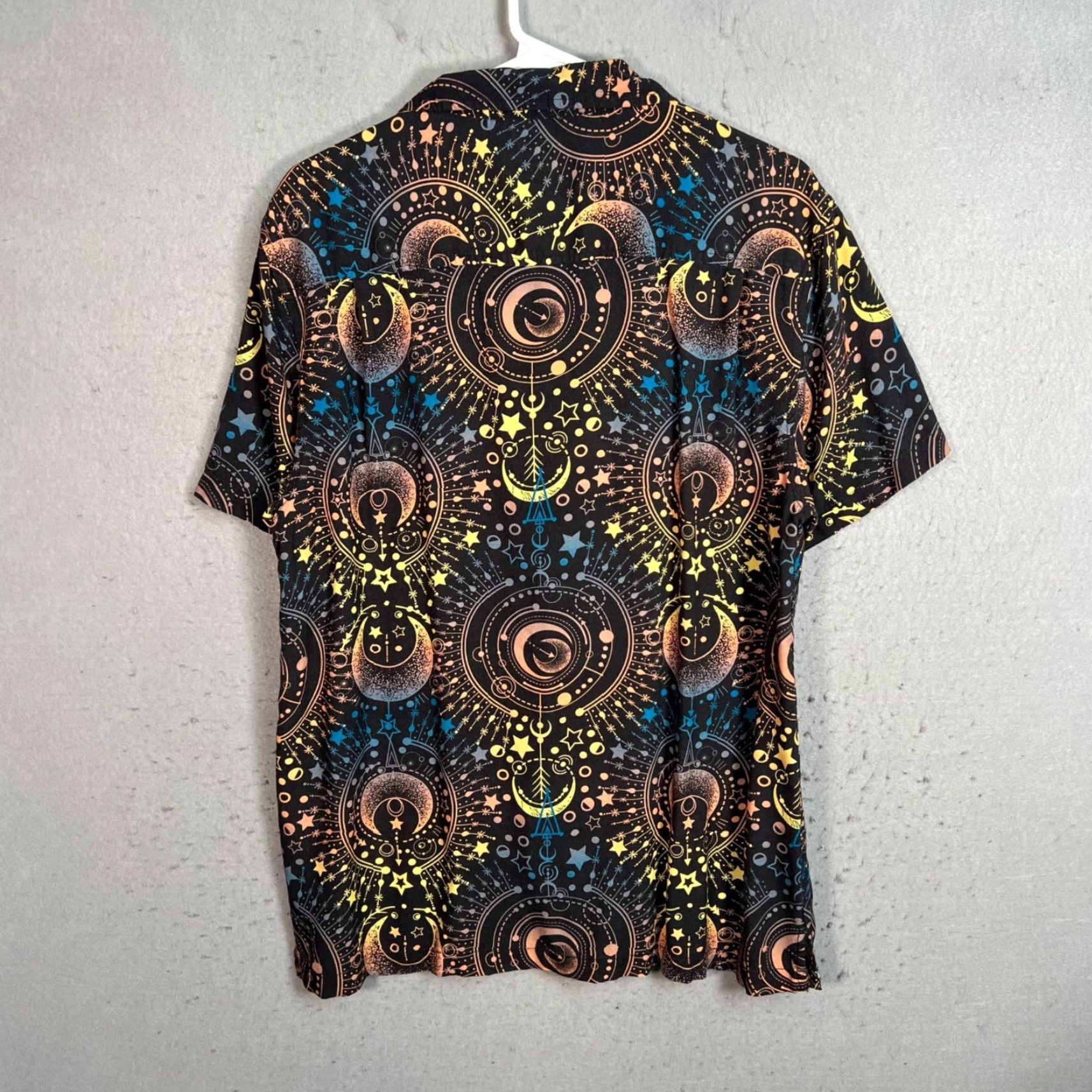 Vintage Delusions Of Grandeur Mens Shirt Short Sleeve Adult Medium Black Rayon Button Cosmic Print Mens Size US M / EU 48-50 / 2 - 2 Thumbnail