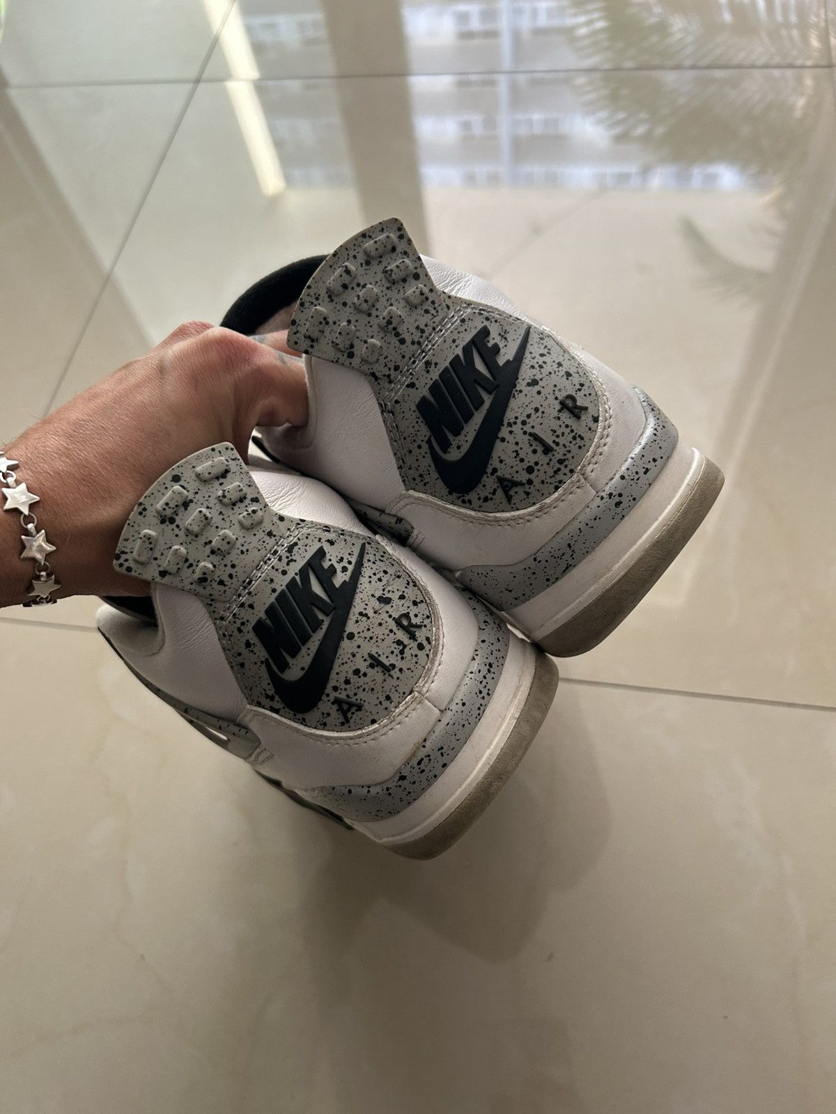 Jordan Brand Jordan 4 White Cement Size US 9.5 / EU 42-43 - 5 Thumbnail