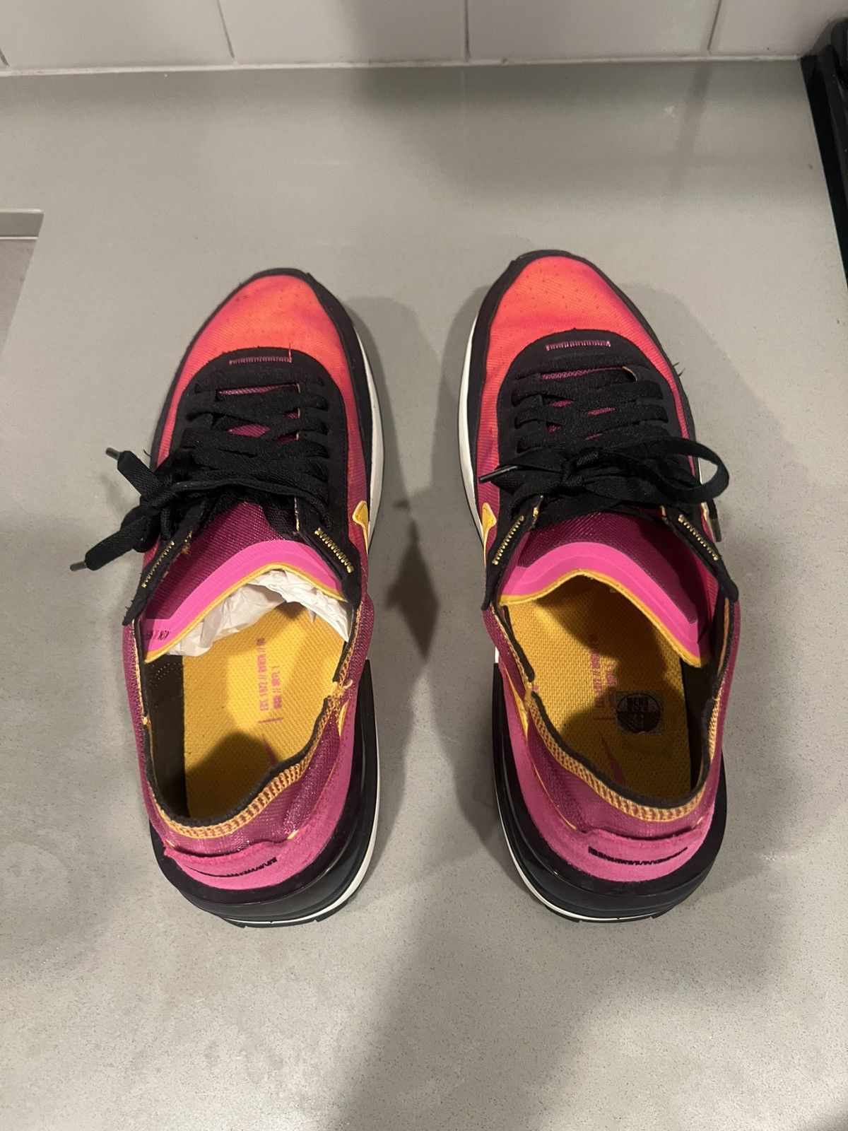 Nike Nike Men's Waffle One 'Active Fuchsia Size US 11 / EU 44 - 6 Thumbnail