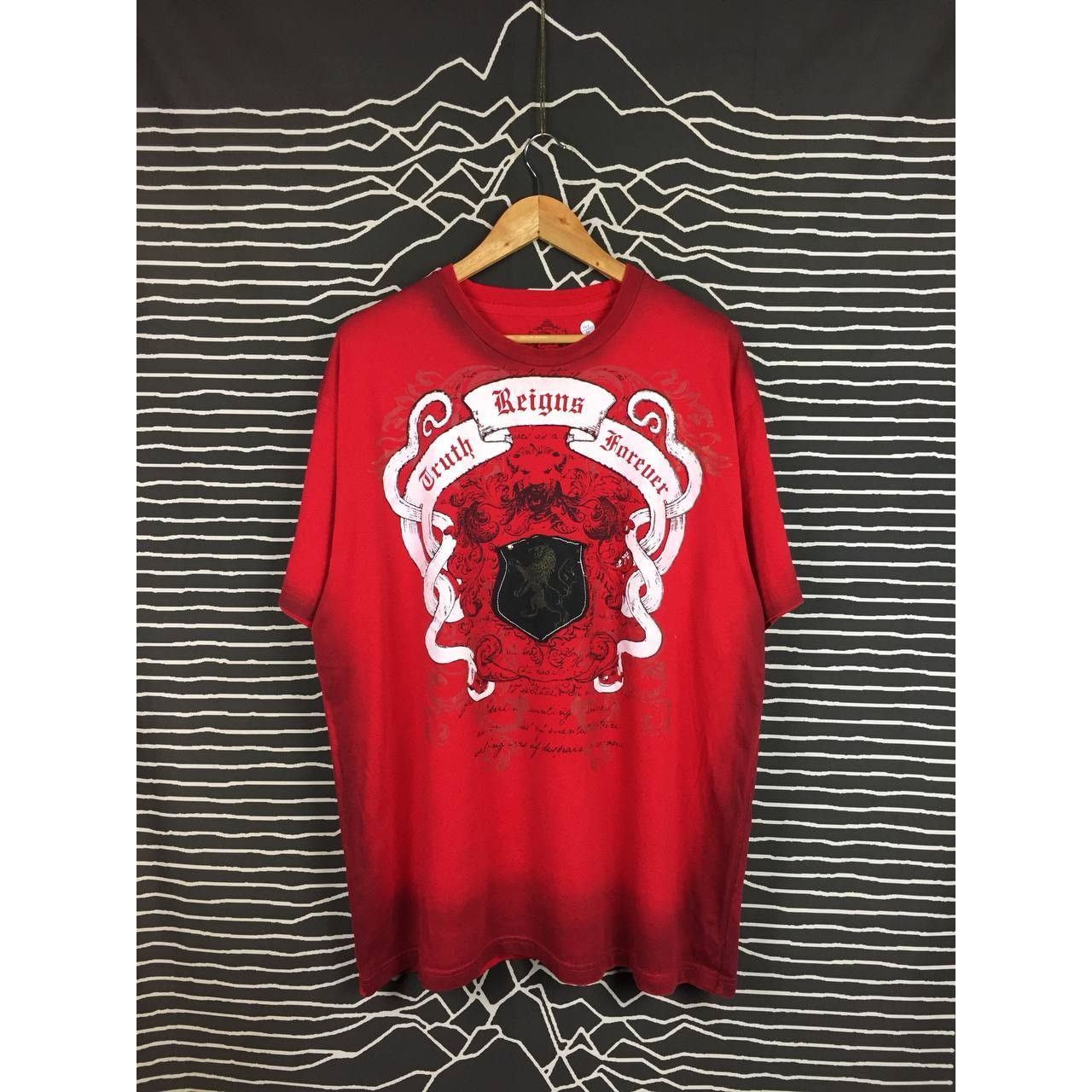 Affliction × Vintage Attitude Gold Reigns Truth Forever Affliction style Tee Size US XL / EU 56 / 4 - 2 Thumbnail