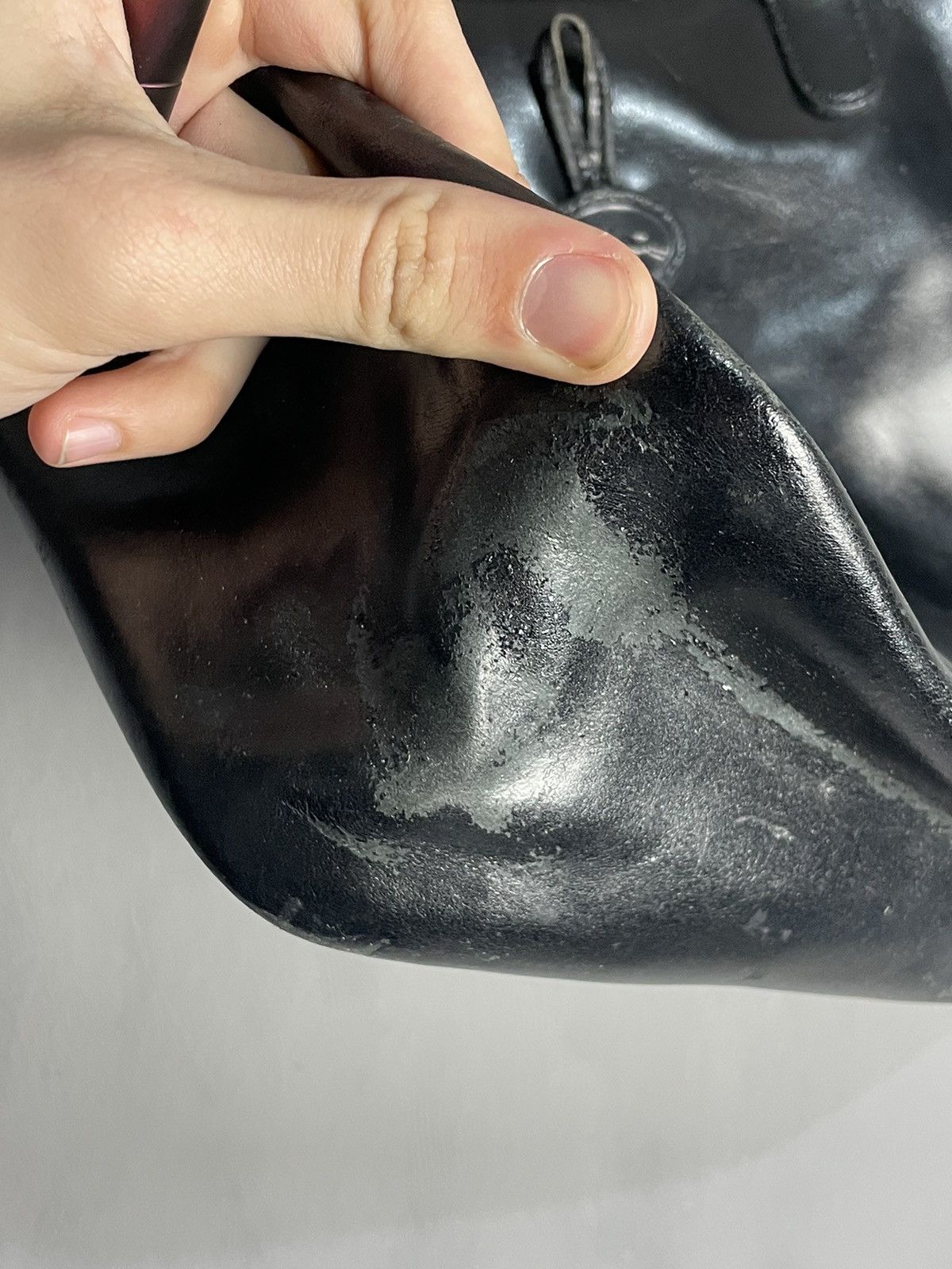 Longchamp LONGCHAMP Large Black Leather Silver Toggle Shoulder Bag EUC Size ONE SIZE - 9 Thumbnail