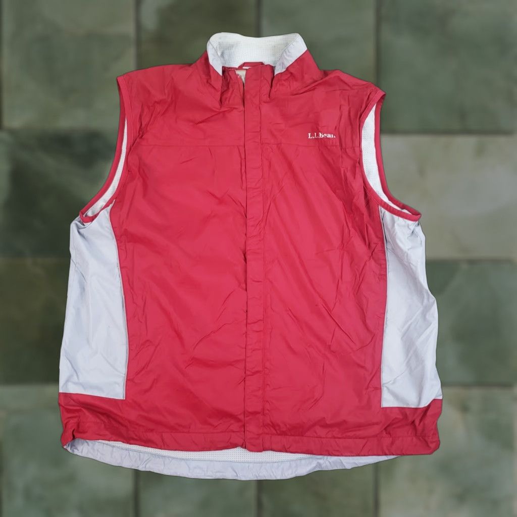 Vintage LL Bean Mens Large Red Gray Full Zip Vest Casual Windbreaker Nylon Size US L / EU 52-54 / 3 - 1 Thumbnail