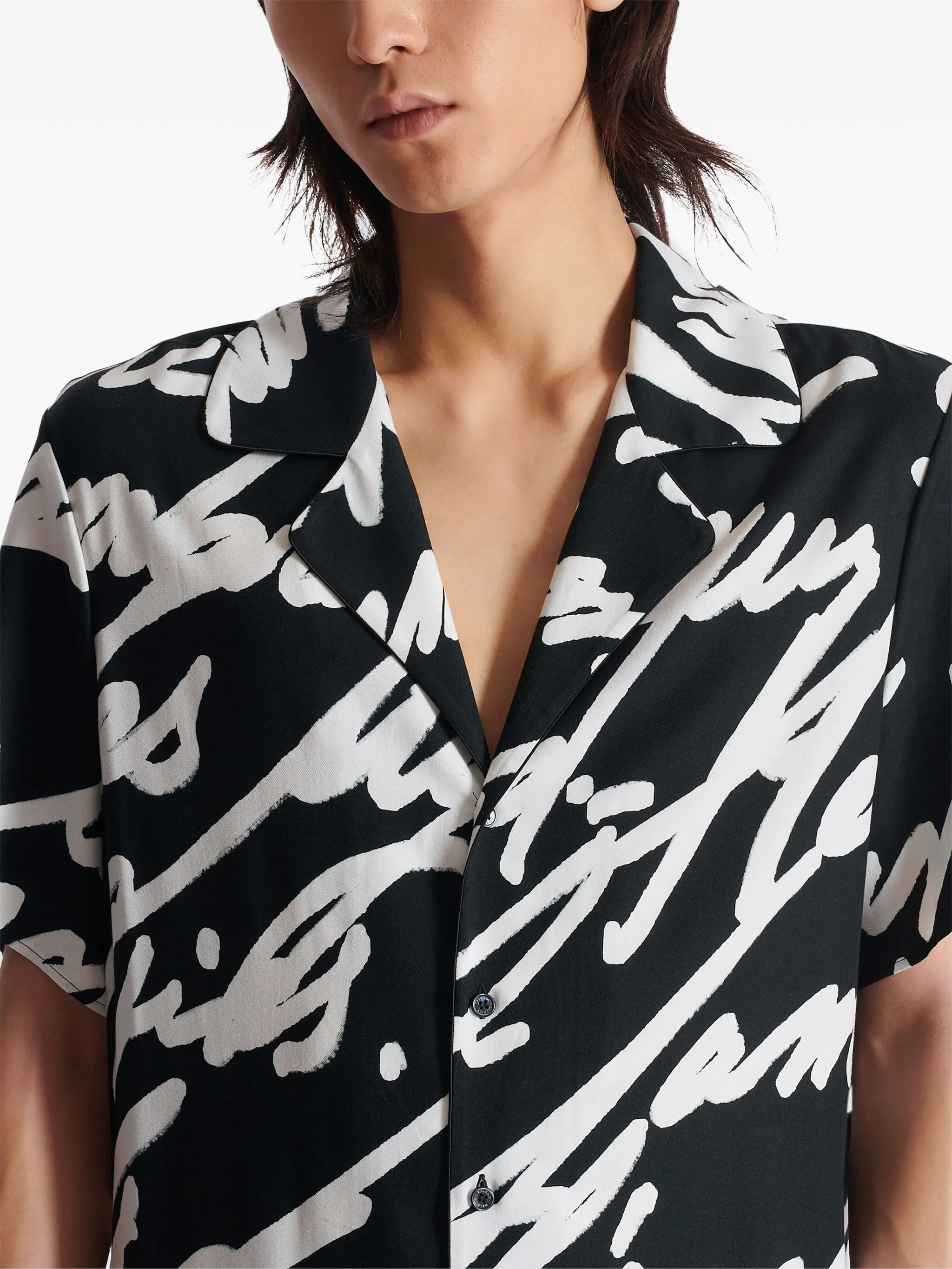Balmain o1mt1gz0126 Big Love Letter Short Sleeve Pyjama Shirt Size US M / EU 48-50 / 2 - 6 Thumbnail