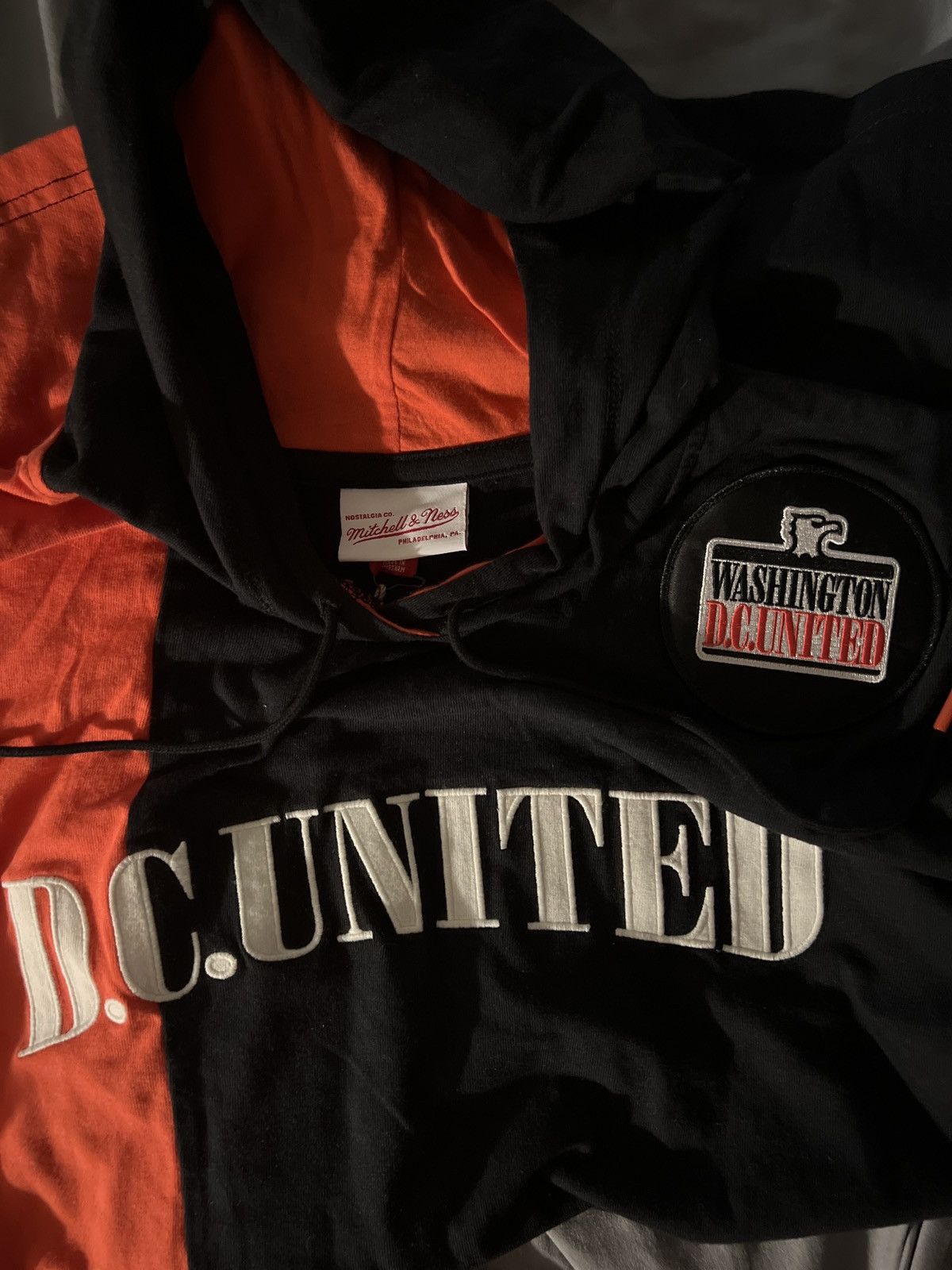 DC × Mitchell & Ness DC United hoodie - Split. Hoodie MLS 96 Mitchell & Ness Size US L / EU 52-54 / 3 - 8 Thumbnail