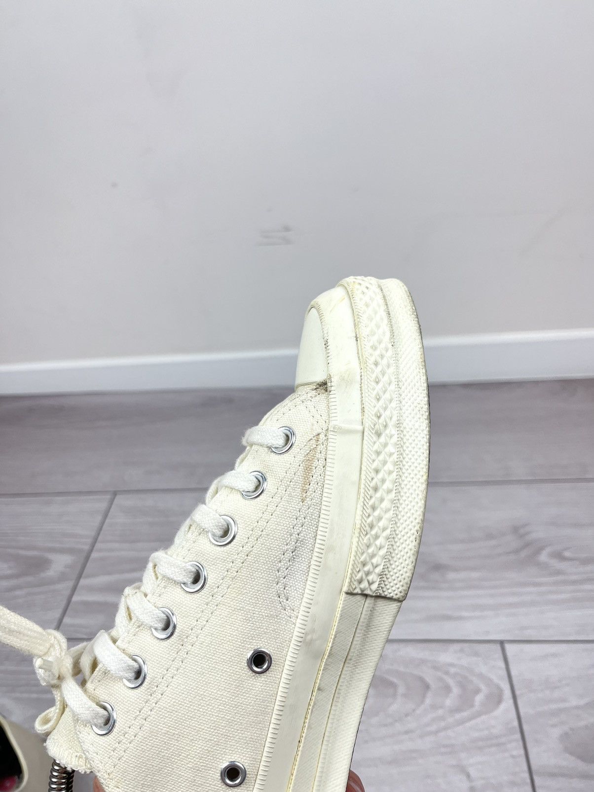 Converse Converse Play Comme Des Garcons White Heart Sneakers Shies Size US 9 / EU 42 - 12 Thumbnail