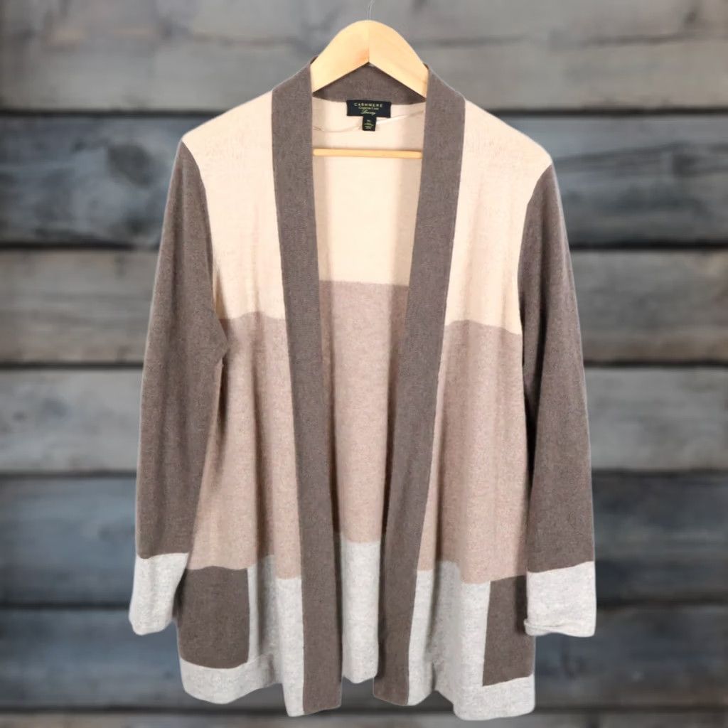 Charter Club VINTAGE? No. Charter Club Cardigan Women XL Beige Brown Check Open Front Cashmere Sweater Size XL / US 12-14 / IT 48-50 - 1 Thumbnail