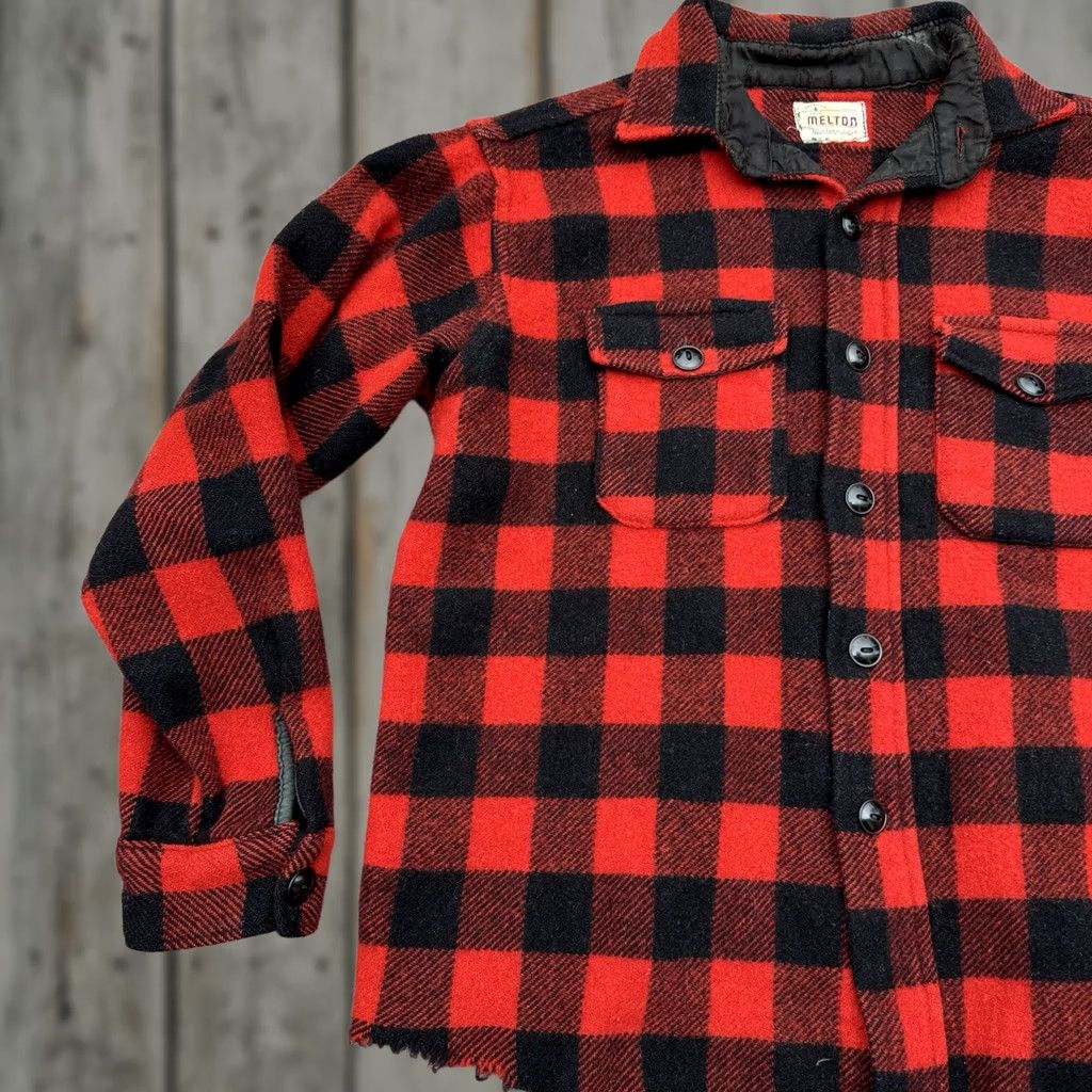 Vintage VINTAGE Melton Wool Plaid Shirt Mens 100% Wool Button-Up Collar Long Sleeve 80s 90s Outdoor Pockets Shadow Red Size US XXL / EU 58 / 5 - 1 Thumbnail