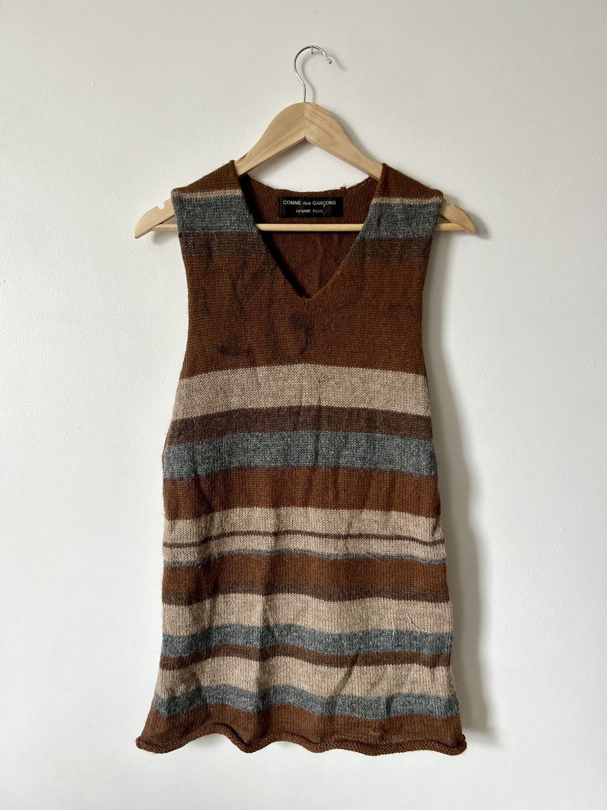 Comme des Garcons Homme Plus CDGH+ AW1995 ‘SLEEP’ NUMBERED ALPACA WOOL KNIT VEST ad1995 Size US S / EU 44-46 / 1 - 10 Thumbnail