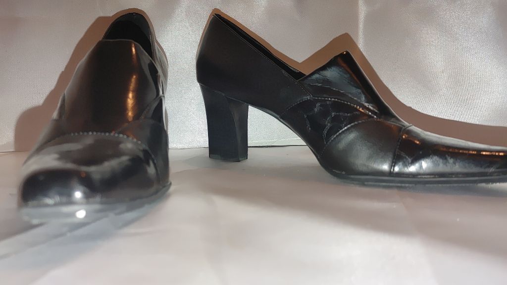 Franco Sarto Franco Sarto L-Tapas Size 8.5M Size US 8.5 / IT 38.5 - 7 Thumbnail