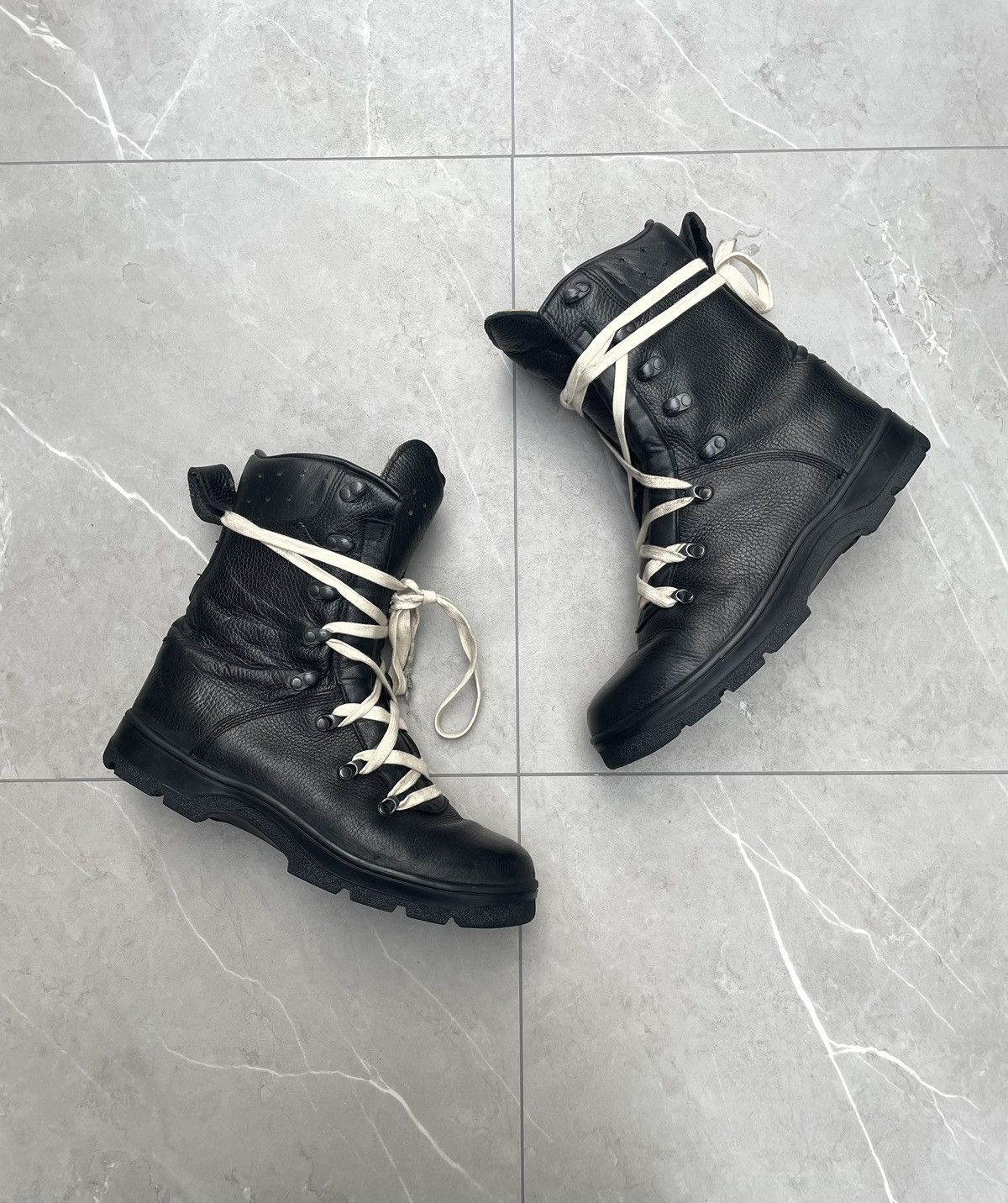 Vintage 1970s Vintage Military Black Leather Combat Boots Size US 10 / EU 43 - 1 Thumbnail