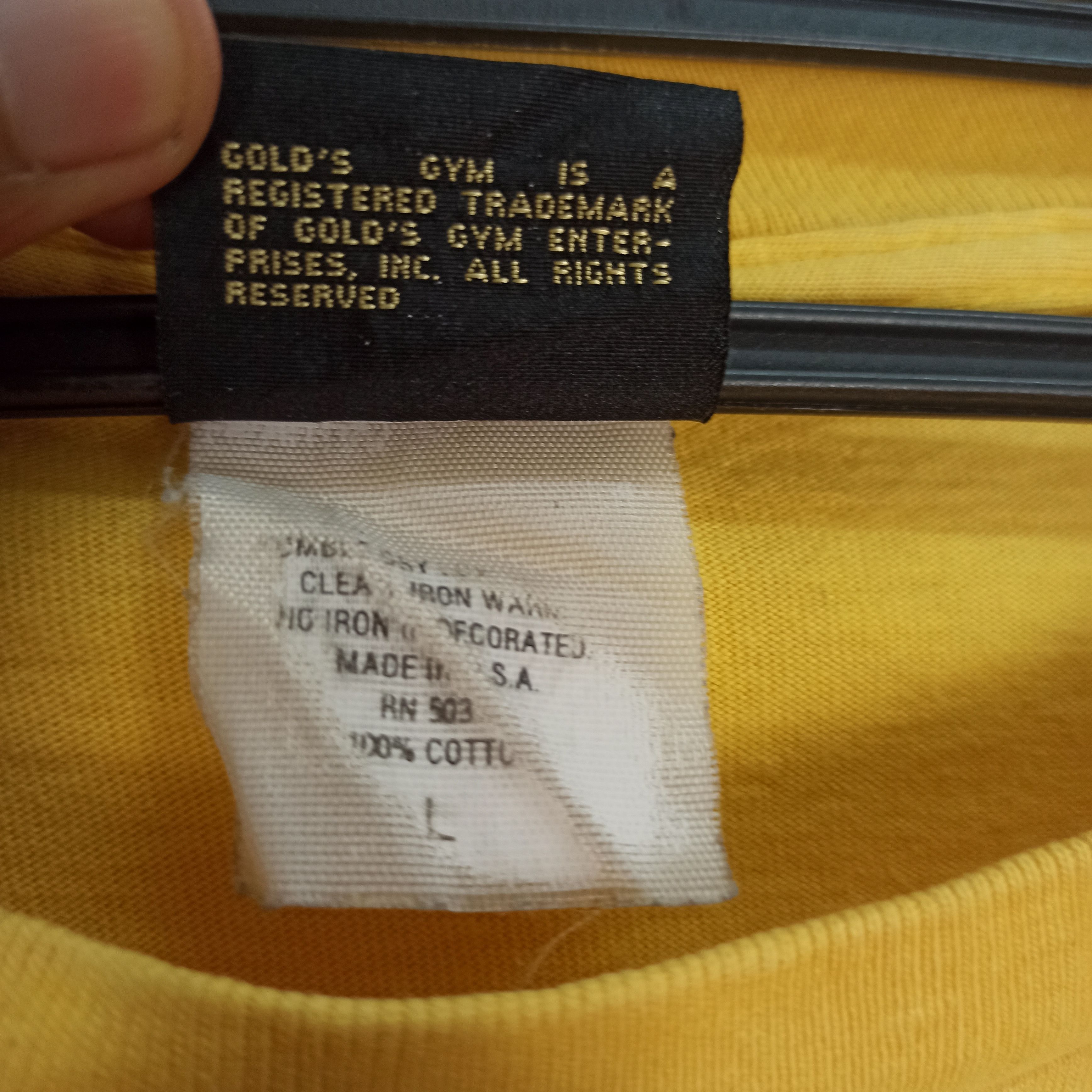 Vintage Very rare Vtg 90s Gold gym Tshirt Size US L / EU 52-54 / 3 - 8 Thumbnail