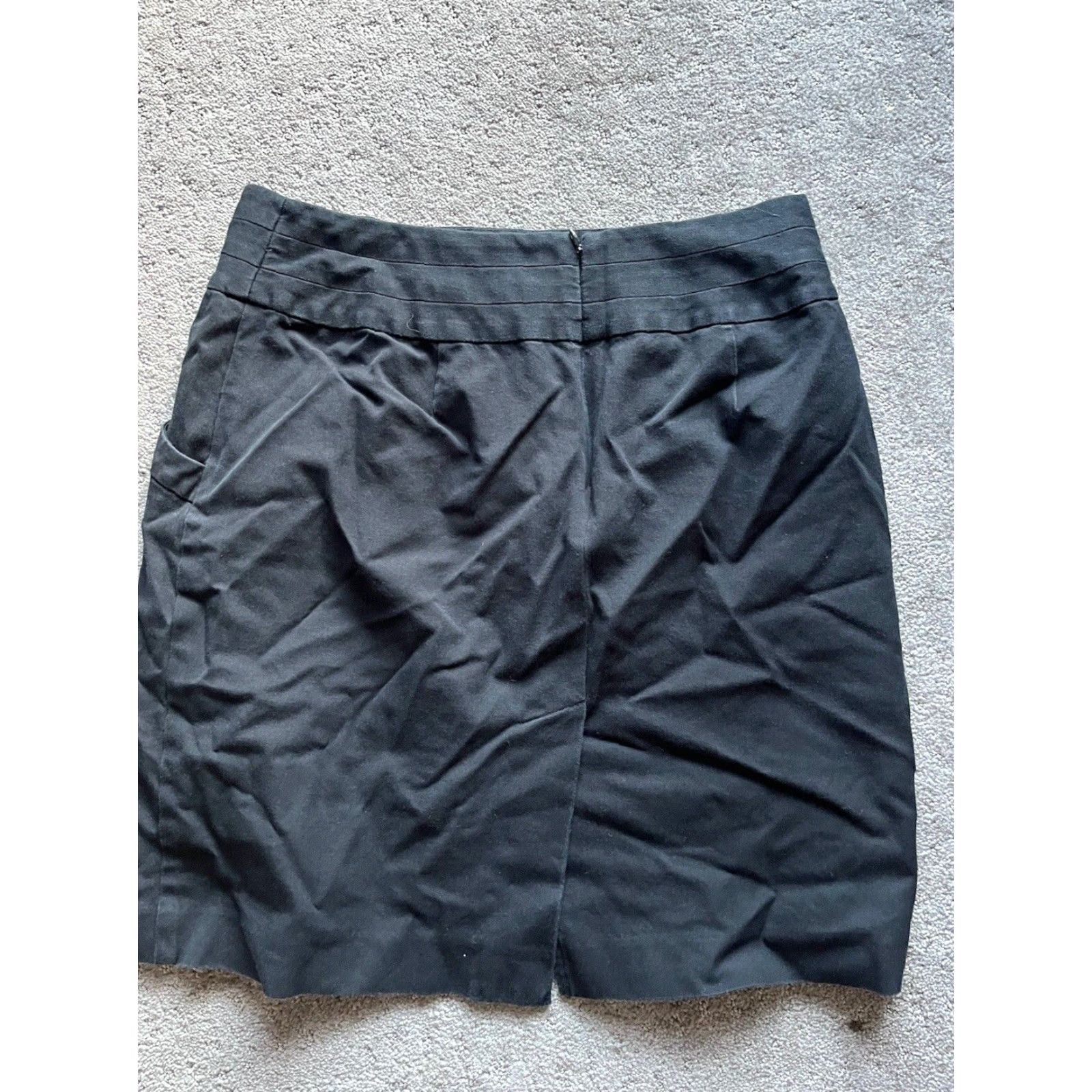 Banana Republic VINTAGE Banana Republic Black Business Formal Stretch Skirt Knee Length Womens Size 8 Size 30" / US 8 / IT 44 - 2 Thumbnail