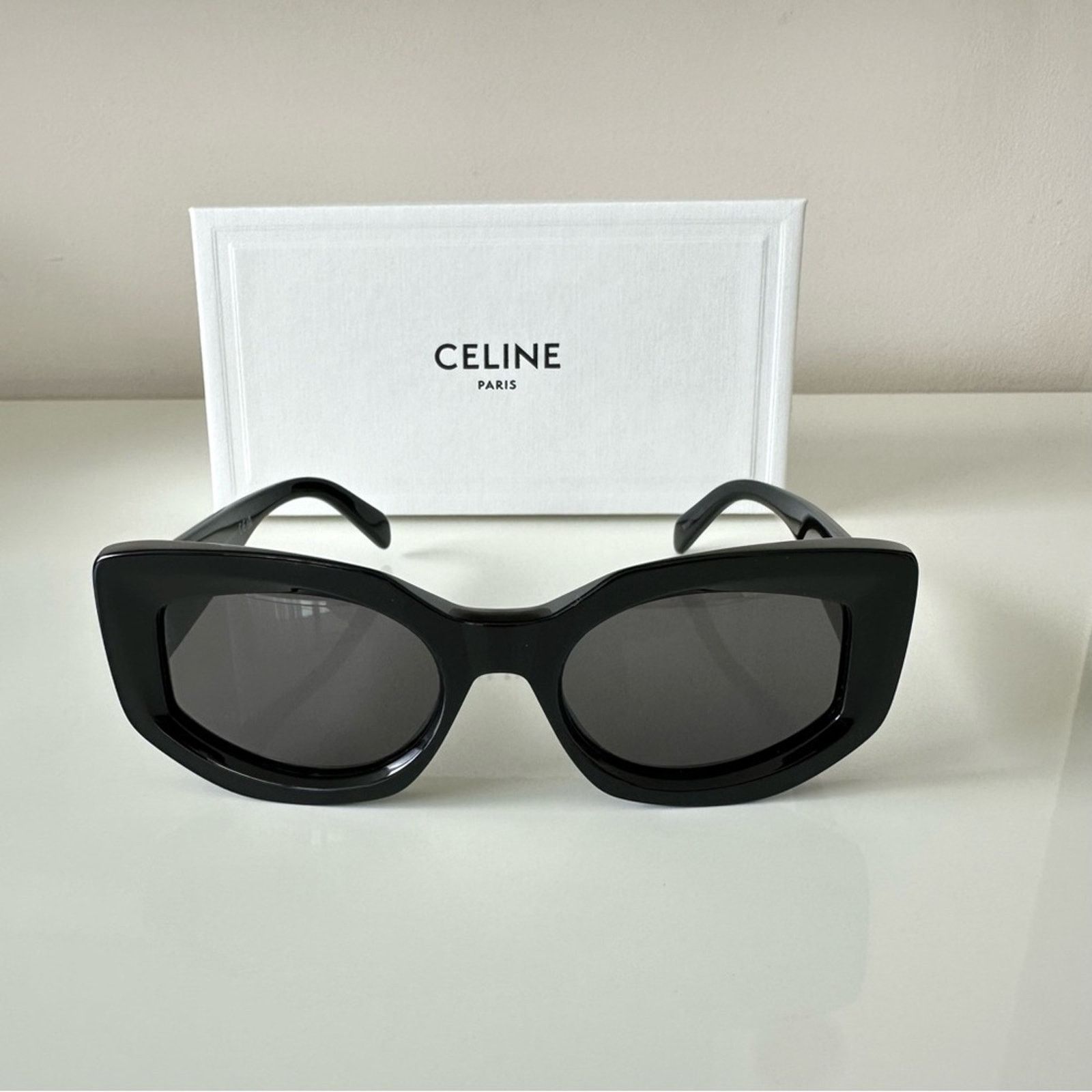 Celine NEW!!! Celine Sunglasses CL40277I 01A Authentic Retail 480$ Size ONE SIZE - 1 Thumbnail