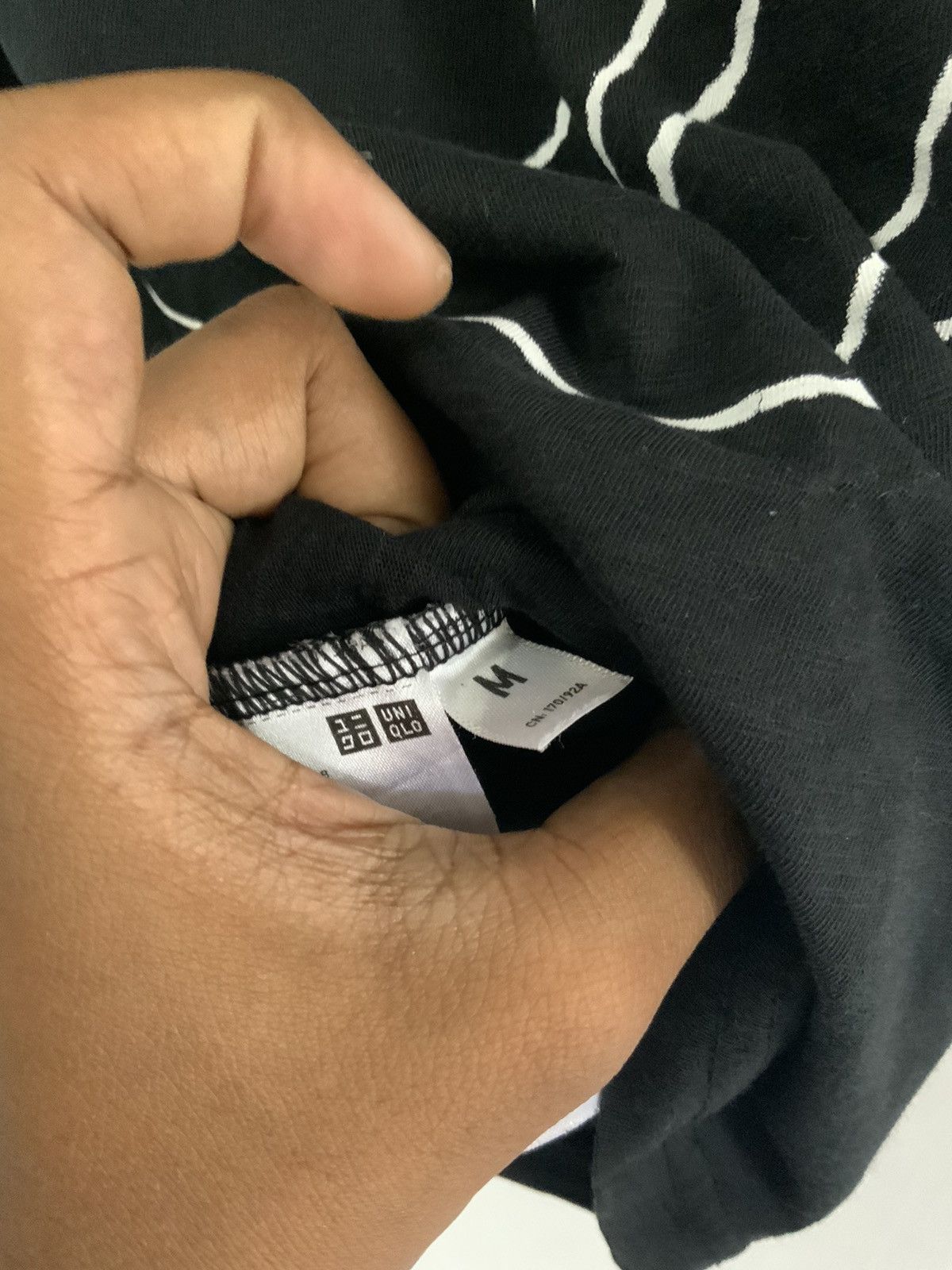 Undercover × Uniqlo Uniqlo Undercover Mickey Mouse Black Tee Size US M / EU 48-50 / 2 - 14 Thumbnail