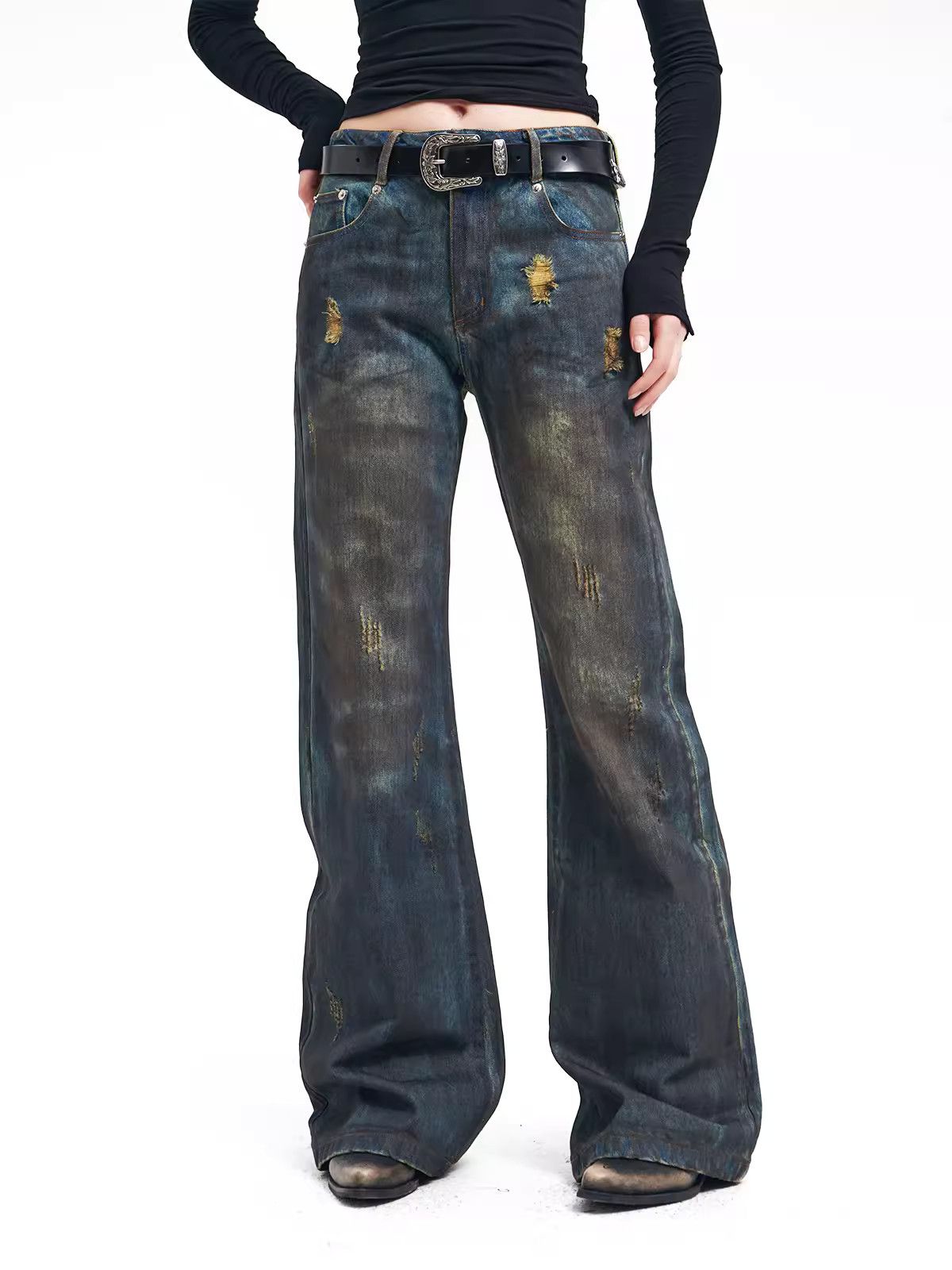 image of Vintage Jeans High-Waisted, Straight-Leg, Wide-Leg Pants in Blue, Women's (Size 28)