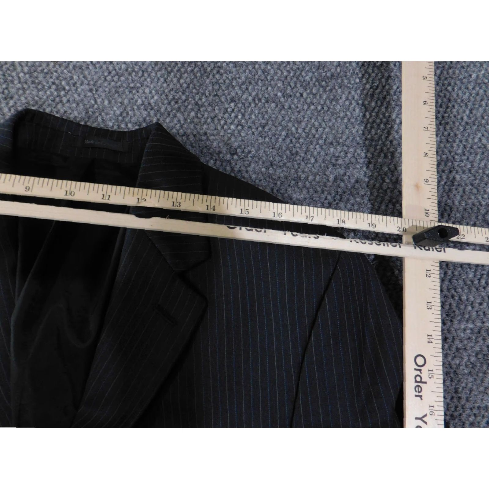 Ralph Lauren VINTAGE Lauren Ralph Lauren Blazer Mens 40R Charcoal Pinstripe Wool Notch Lapel Lined Size 40R - 6 Thumbnail