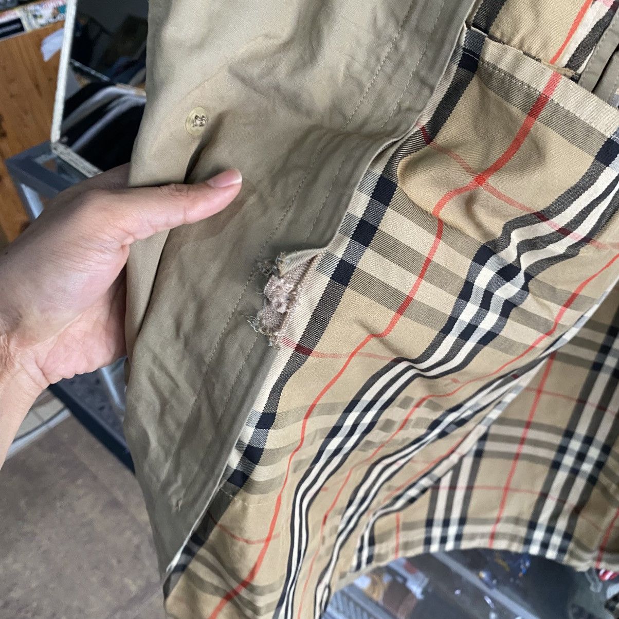 Burberry VINTAGE BURBERRY MARUZEN TOKYO Nova Check Trench Coat Beige Size US L / EU 52-54 / 3 - 14 Thumbnail