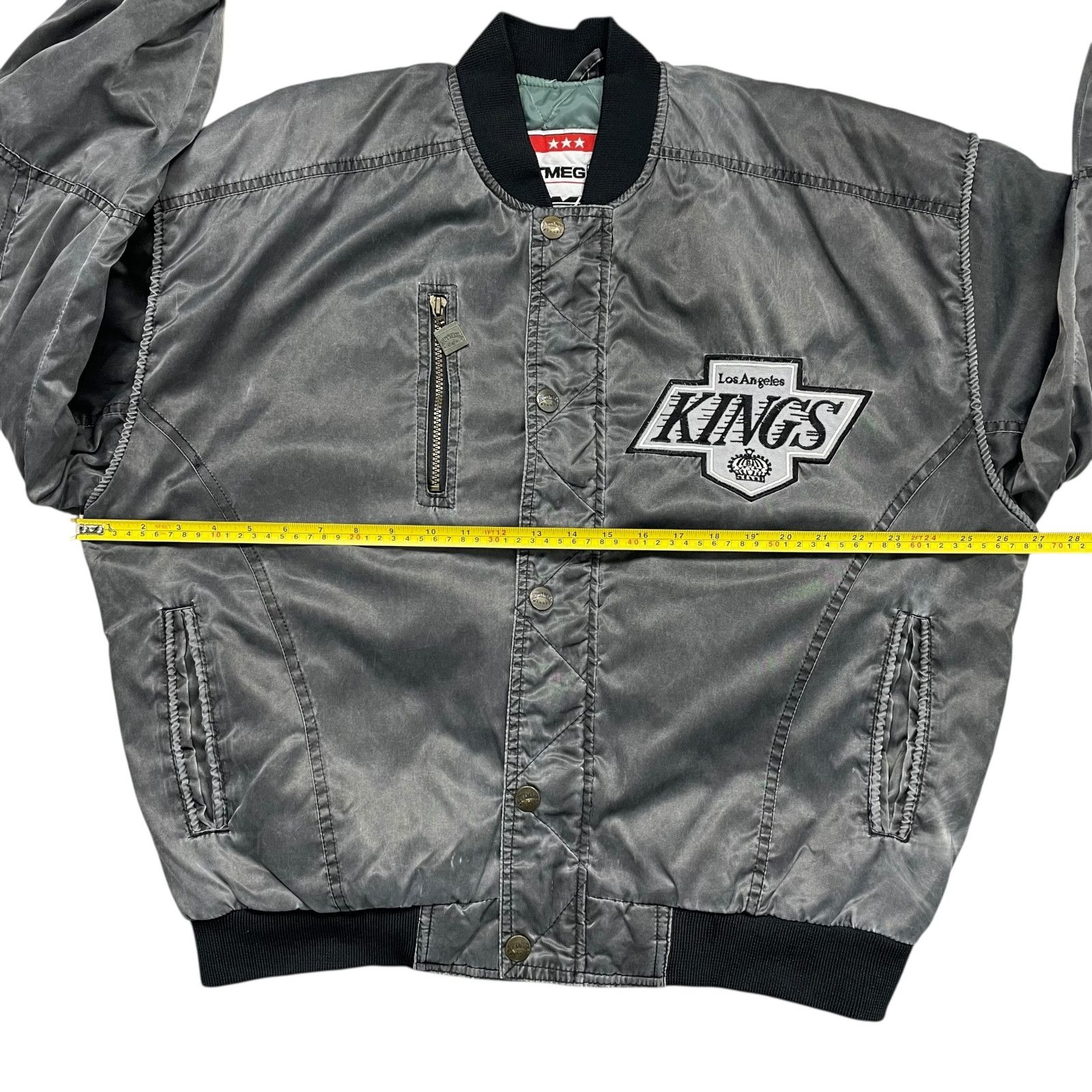 NHL RARE VTG 90s LOS ANGELES KINGS GRETZKY NUTMEG SATIN JACKET M Size US M / EU 48-50 / 2 - 11 Thumbnail