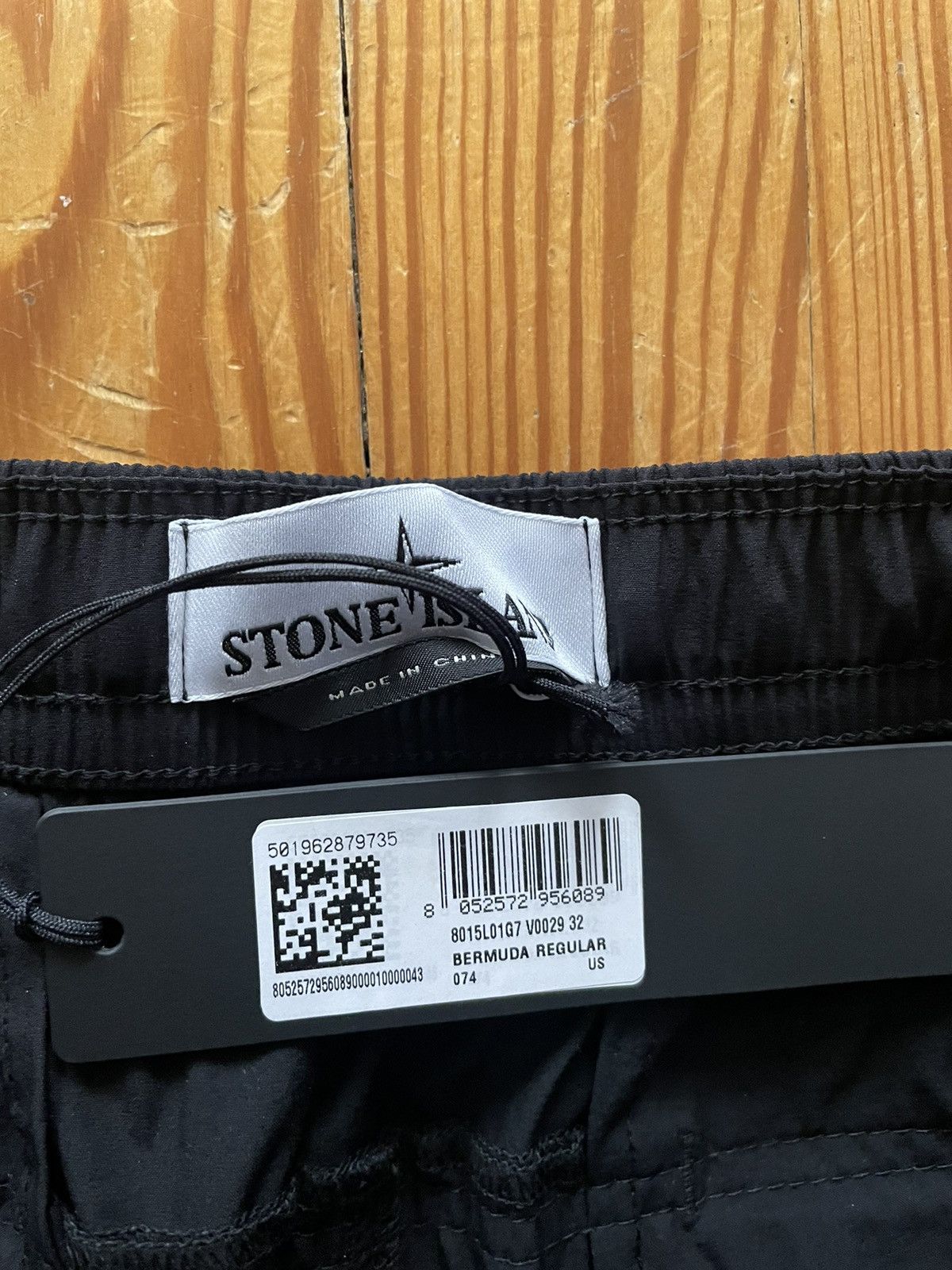 Stone Island Stone Island Stellina Logo Shorts Tech Cargo Black Size US 32 / EU 48 - 5 Thumbnail