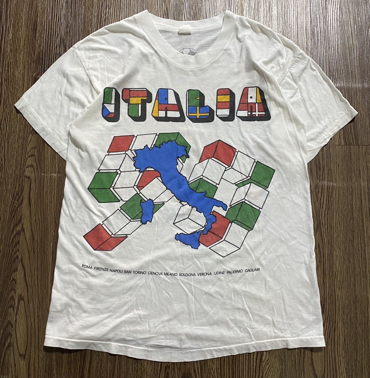 Vintage World Cup Italy Coppa Del Mondo Football Vintage 1990’s Size US M / EU 48-50 / 2 - 1 Thumbnail