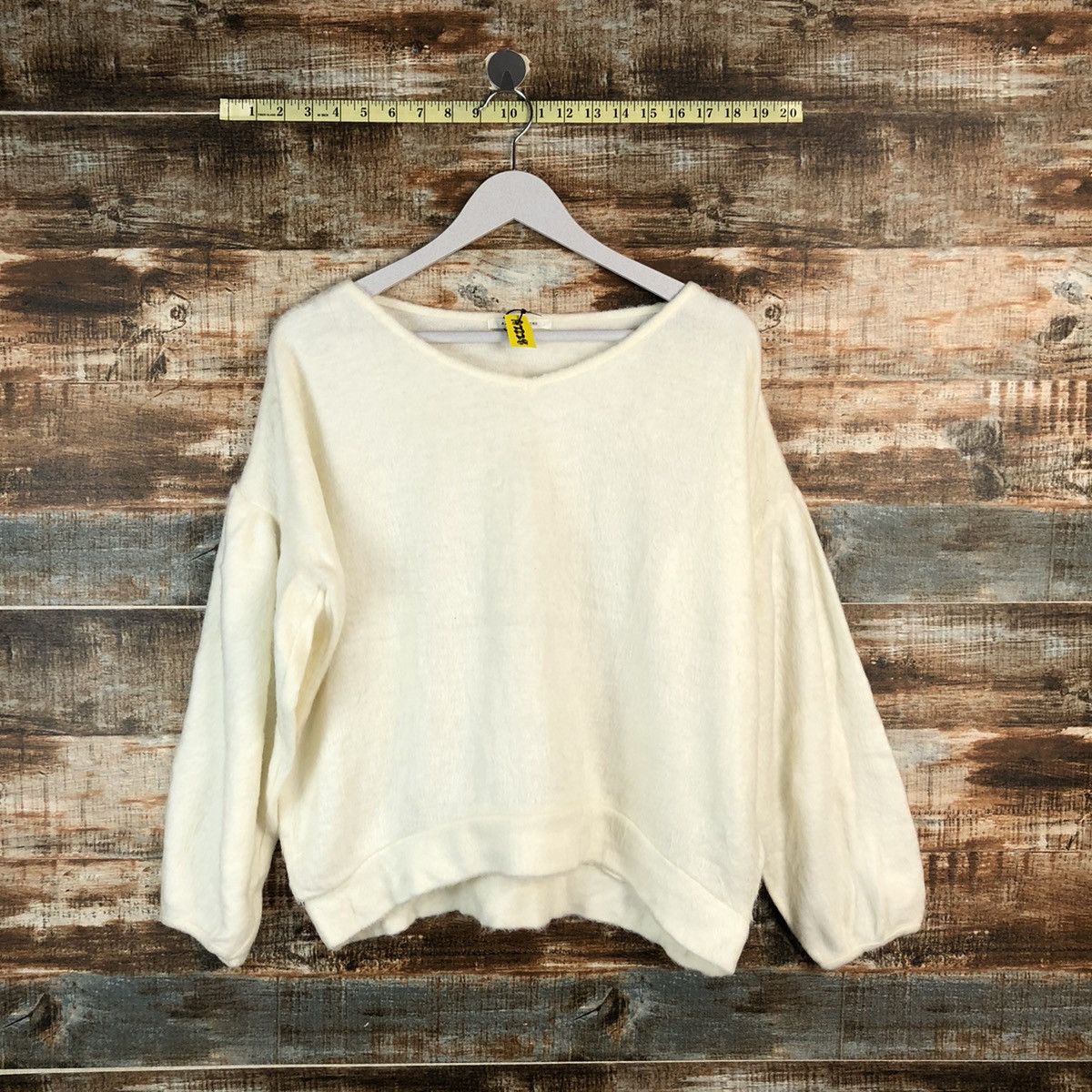 Homespun Knitwear × Japanese Brand Ain Les Sains White Knitwear #A2228 Size M / US 6-8 / IT 42-44 - 1 Thumbnail