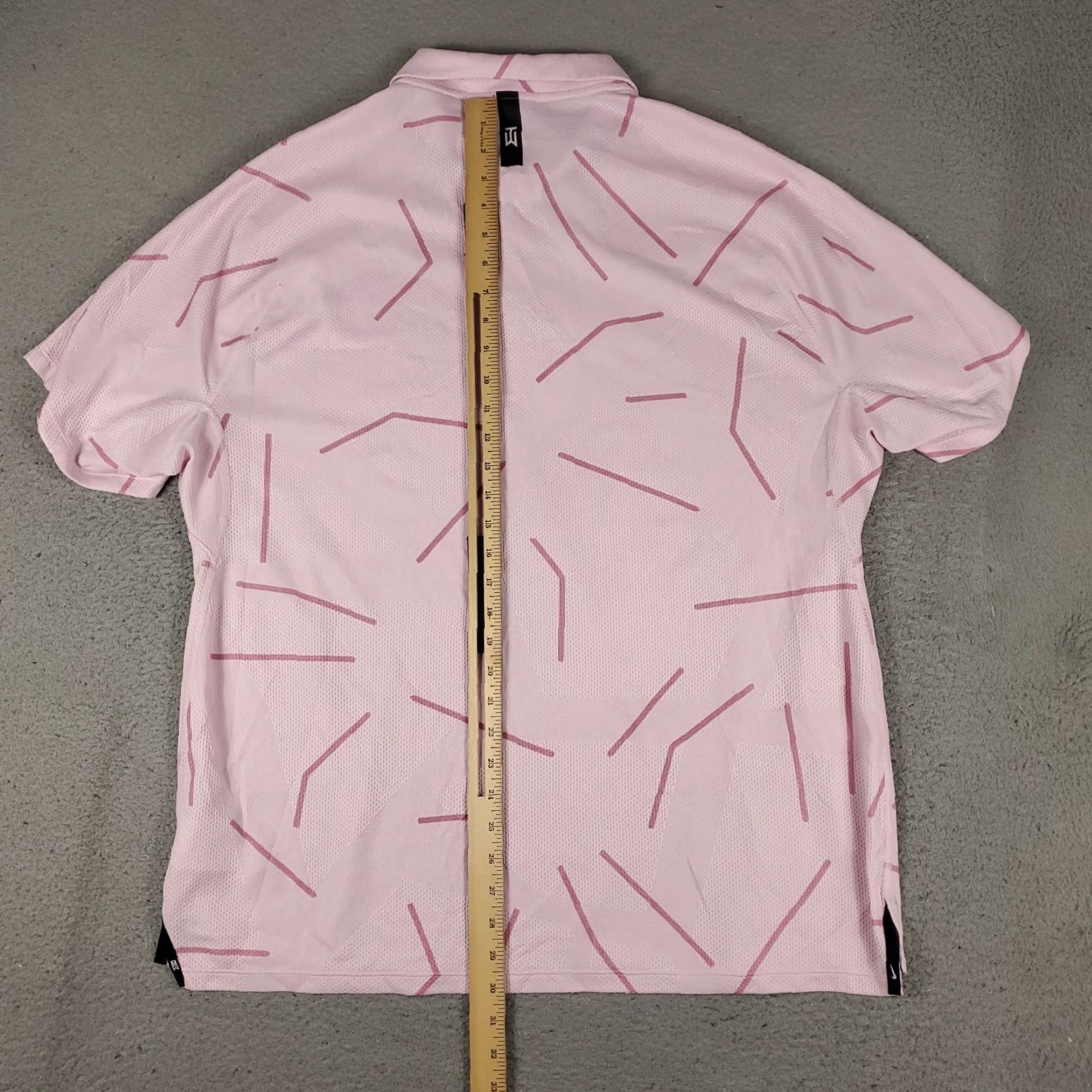 Nike Nike Polo Shirt Mens XL Pink Dri Fit Golf Short Sleeve Shirt Size US XL / EU 56 / 4 - 6 Thumbnail