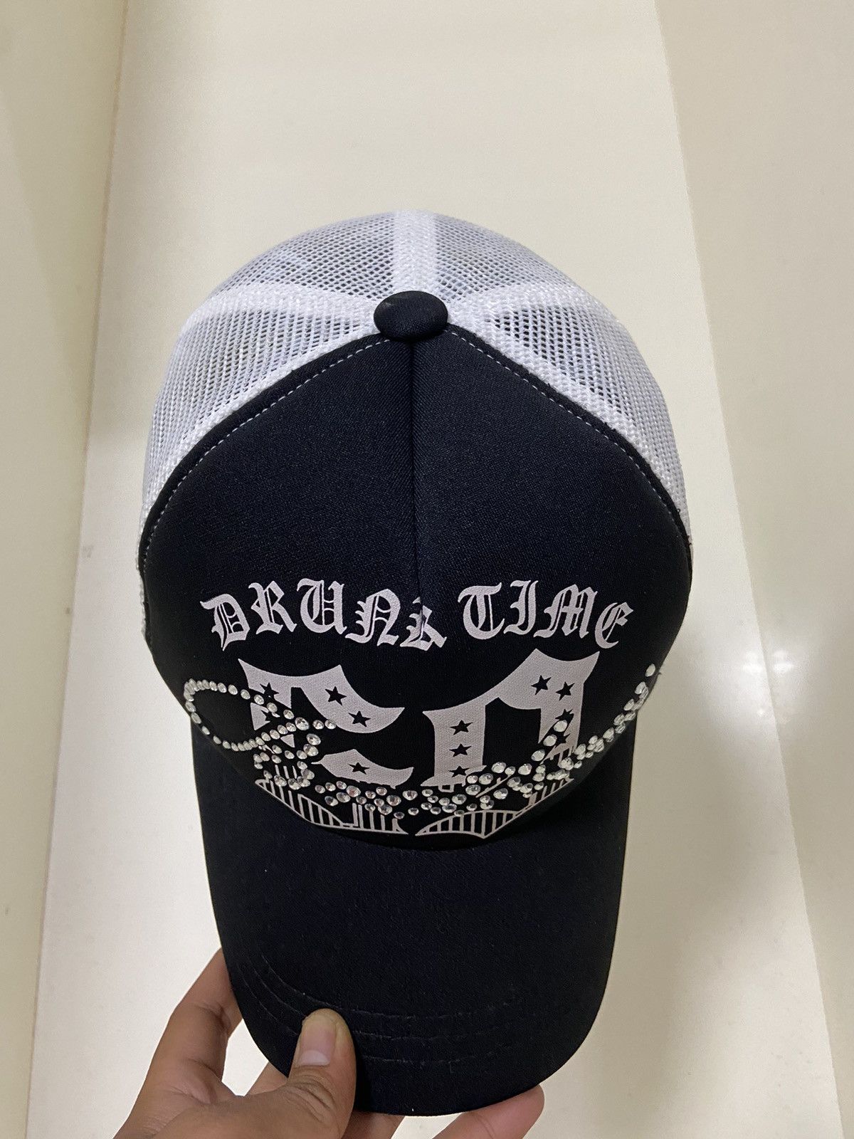 If Six Was Nine 2000s skulls drunk time L.G.B style trucker hat Size ONE SIZE - 2 Thumbnail