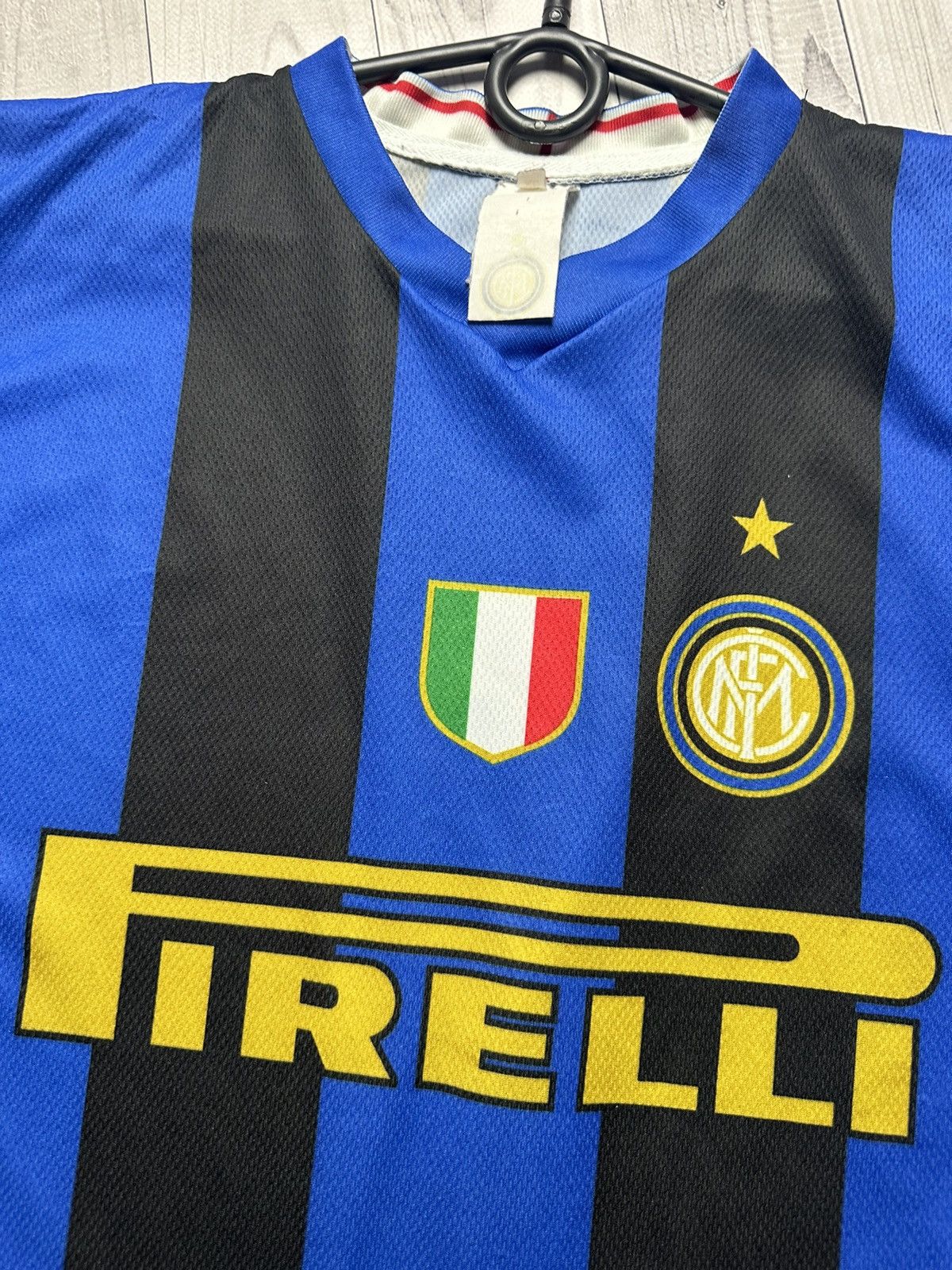 Vintage Vintage Inter Milan soccer jersey size L 8 Ibrahimovic Size US L / EU 52-54 / 3 - 6 Thumbnail