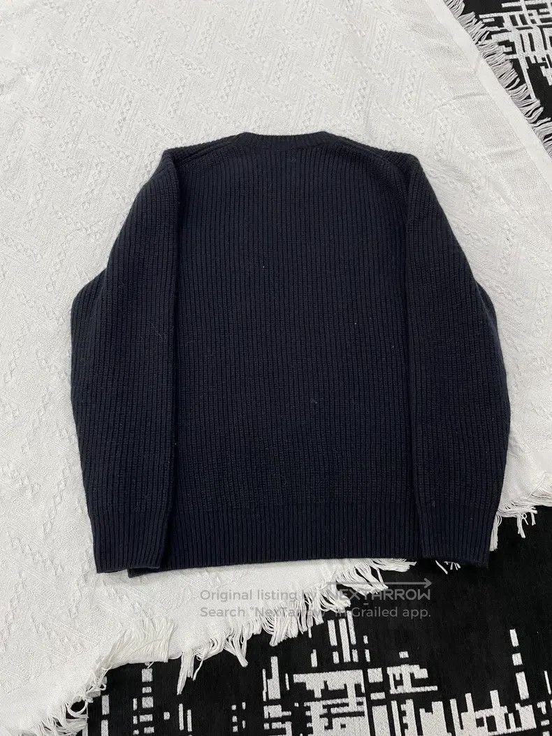 Prada Prada Black letter large logo embroidered cashmere wool sw Size XS / US 0-2 / IT 36-38 - 2 Thumbnail