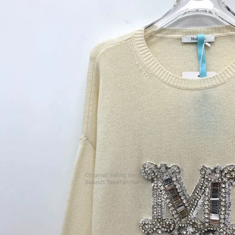 Max Mara Max Mara Beige Letter Diamond Embellished Cashmere Round N Size M / US 6-8 / IT 42-44 - 3 Thumbnail