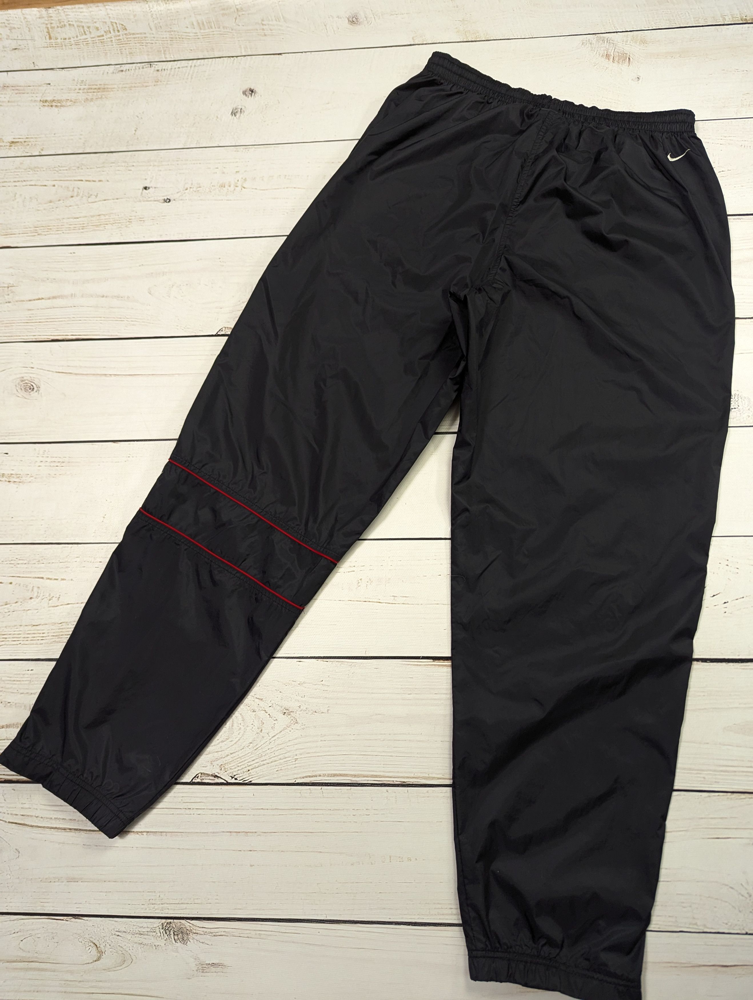 Nike Nike Nylon vintage pants Size XL Size US 36 / EU 52 - 2 Thumbnail