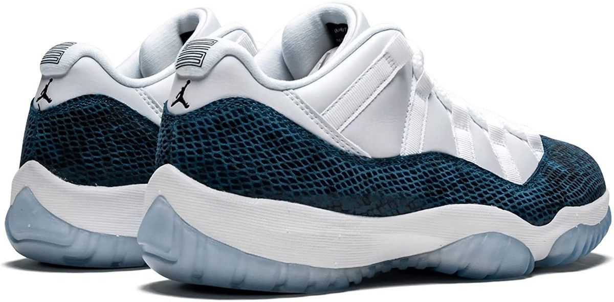 Jordan Brand Nike Air Jordan 11 Retro Low LE (GS) Size US 8 / EU 41 - 5 Thumbnail