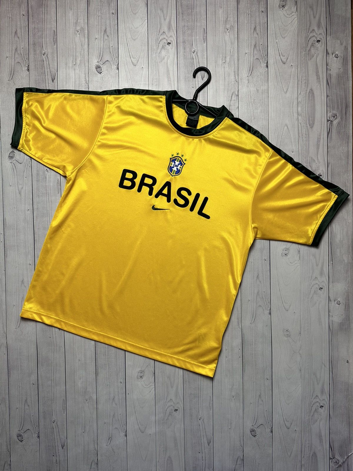 Nike × Vintage Vintage Nike Brazil soccer jersey logo Brasil size XL Size US XL / EU 56 / 4 - 1 Thumbnail