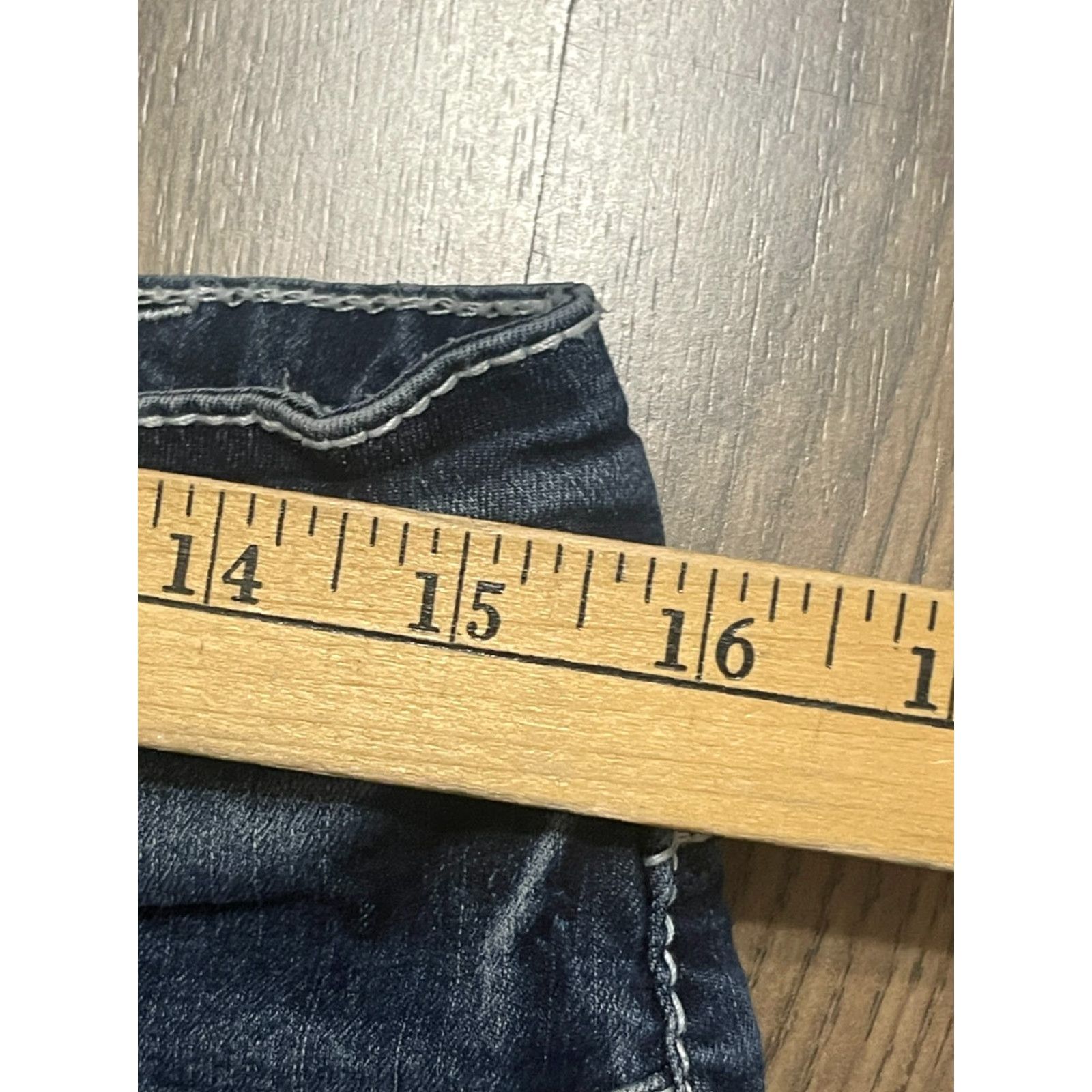 Vintage Zco Jeans Shorts, Women's Size 13, Denim, Blue, Cut-Off Pockets, 9 in Inseam, Regular Fit, Juniors, Flat Front, Button, Solid, Vintage No Size 34" / US 12 / IT 48 - 6 Thumbnail