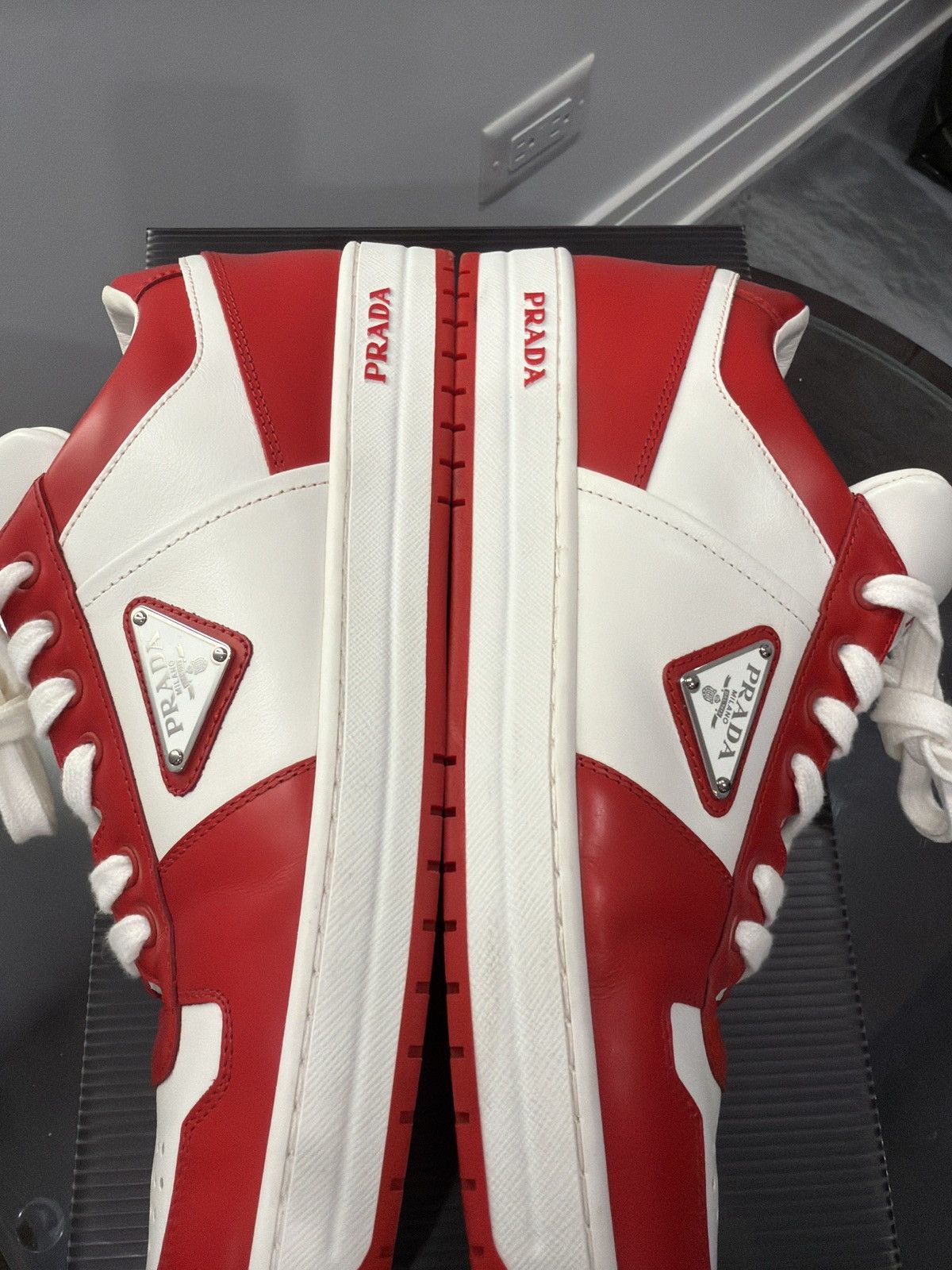 Prada Prada Downtown Red/White Size 9 -Excellent Condition Size US 9 / EU 42 - 4 Thumbnail