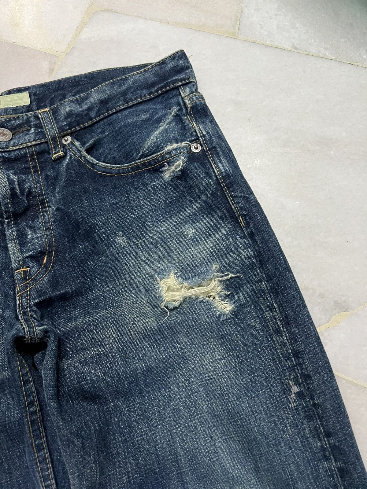 Japanese Brand 💥90’s💥Vintage D.M.G Distressed Jean Very Rare Size US 31 - 8 Thumbnail