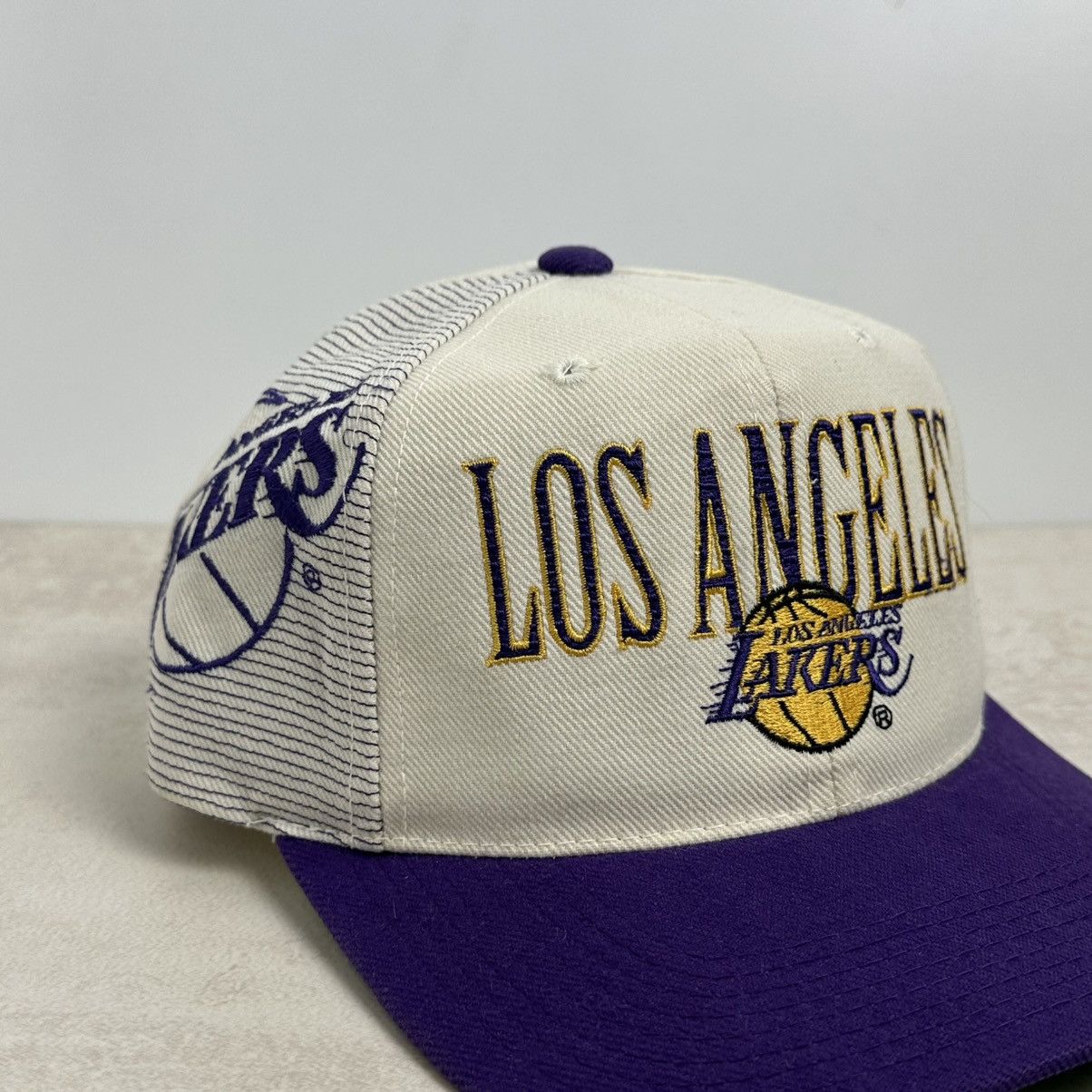 Vintage Vintage 90s Los Angeles Lakers Laser Sports Specialties Hat Size ONE SIZE - 2 Thumbnail
