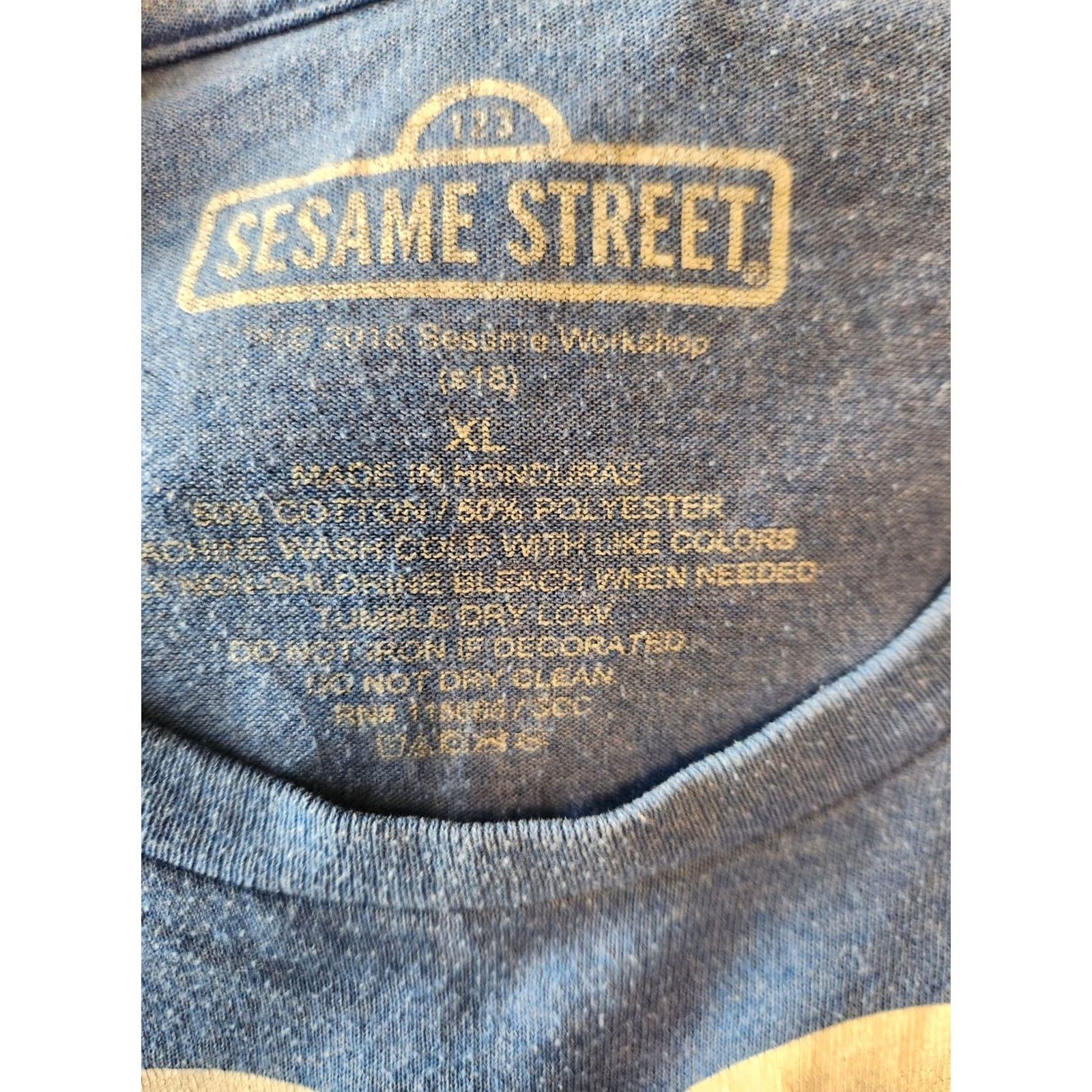 Vintage Sesame Street Cookie Monster Blue Short Sleeve T Shirt Mens XL Size US XL / EU 56 / 4 - 2 Thumbnail
