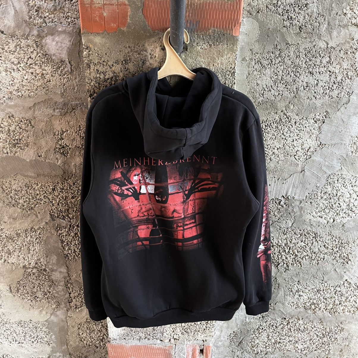 Band Tees Metal Rammstein Meinherzbrennt XL Hoodie Size US XL / EU 56 / 4 - 8 Thumbnail