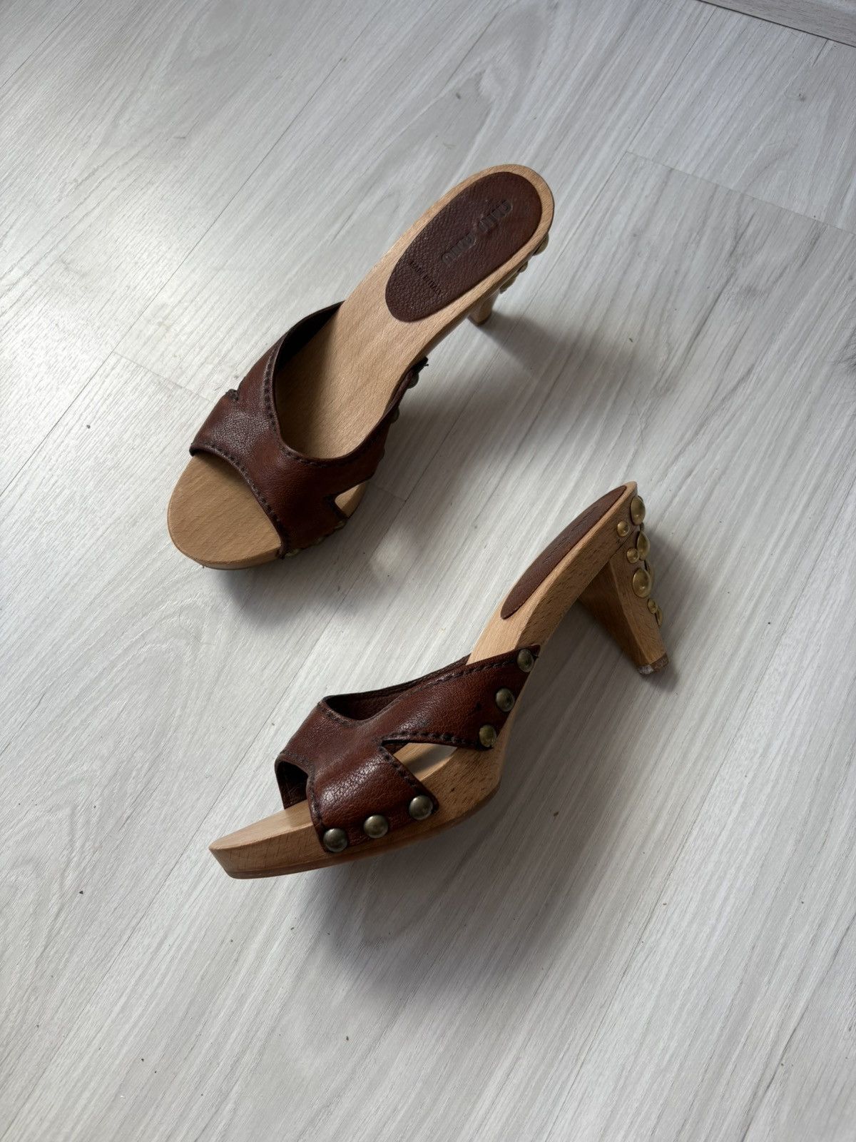 Miu Miu Miumiu clog mules Size US 7.5 / IT 37.5 - 10 Thumbnail