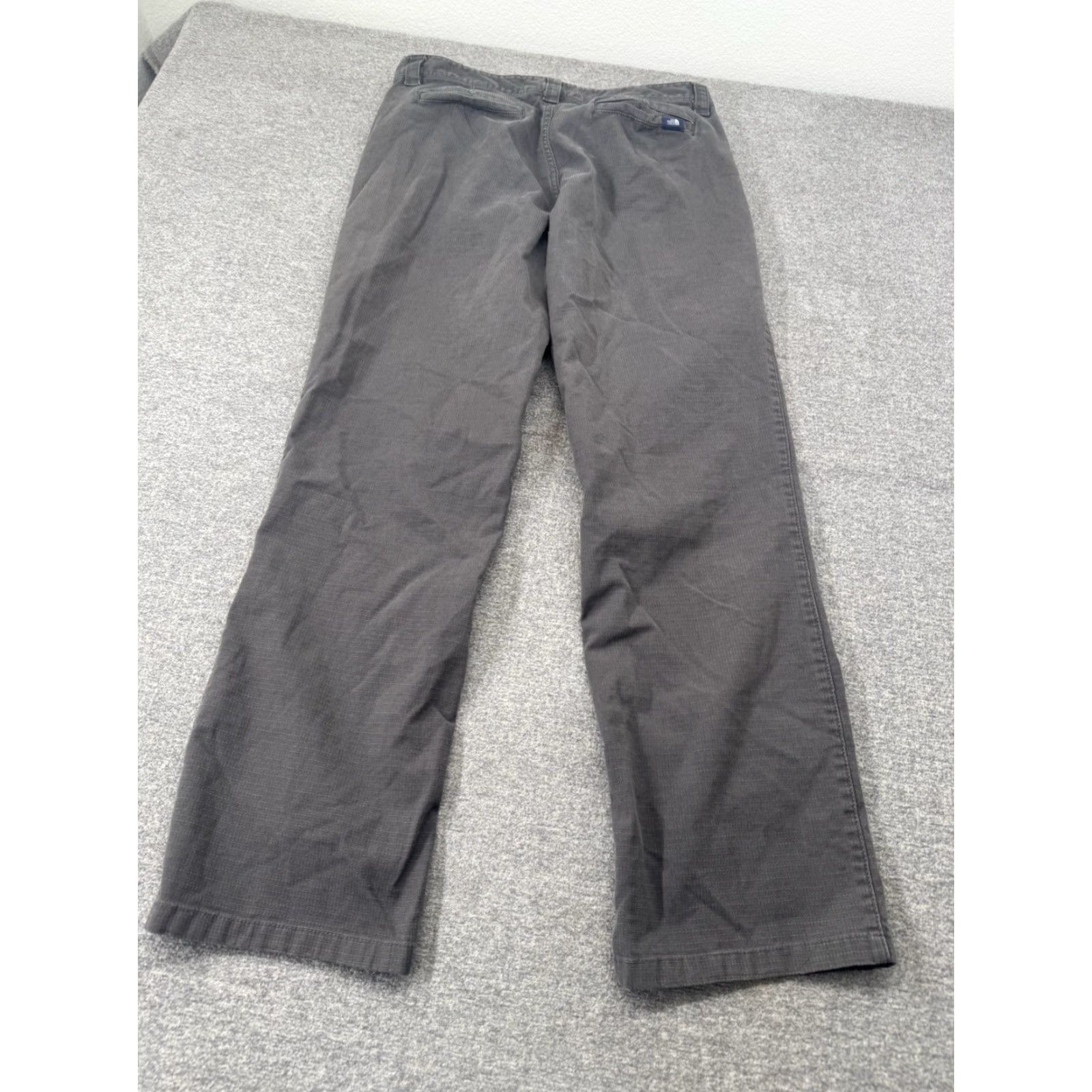 VINTAGE The North Face Pants Mens 30x27 Gray Ripstop Outdoor Workwear Casual Preppy Logo