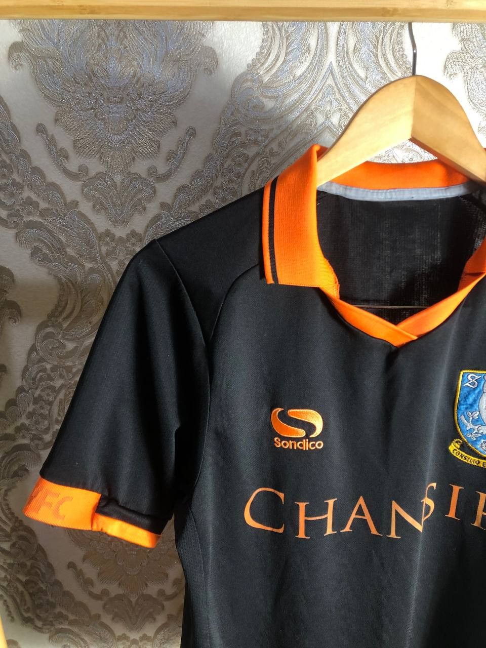 Vintage Very Rare FC Sheffield Wednesday England Soccer Jersey Retro Size US S / EU 44-46 / 1 - 3 Thumbnail