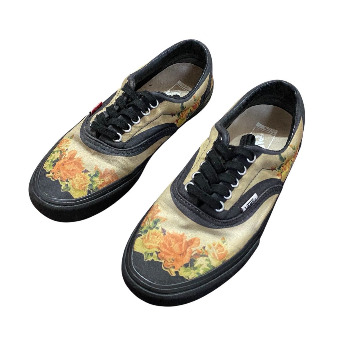 Supreme × Vans Vans Supreme Jean Paul Gaultier Era Pro Black Floral Size US 7 / EU 40 - 1 Thumbnail