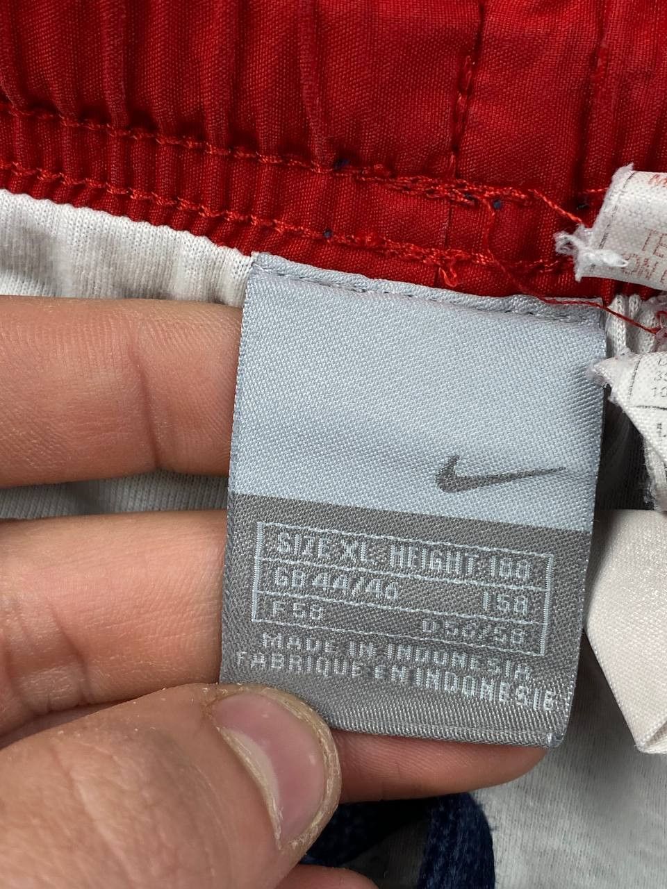 Nike Nike Tracksuit Jacket And Pants Striped Swoosh Size US XL / EU 56 / 4 - 18 Thumbnail